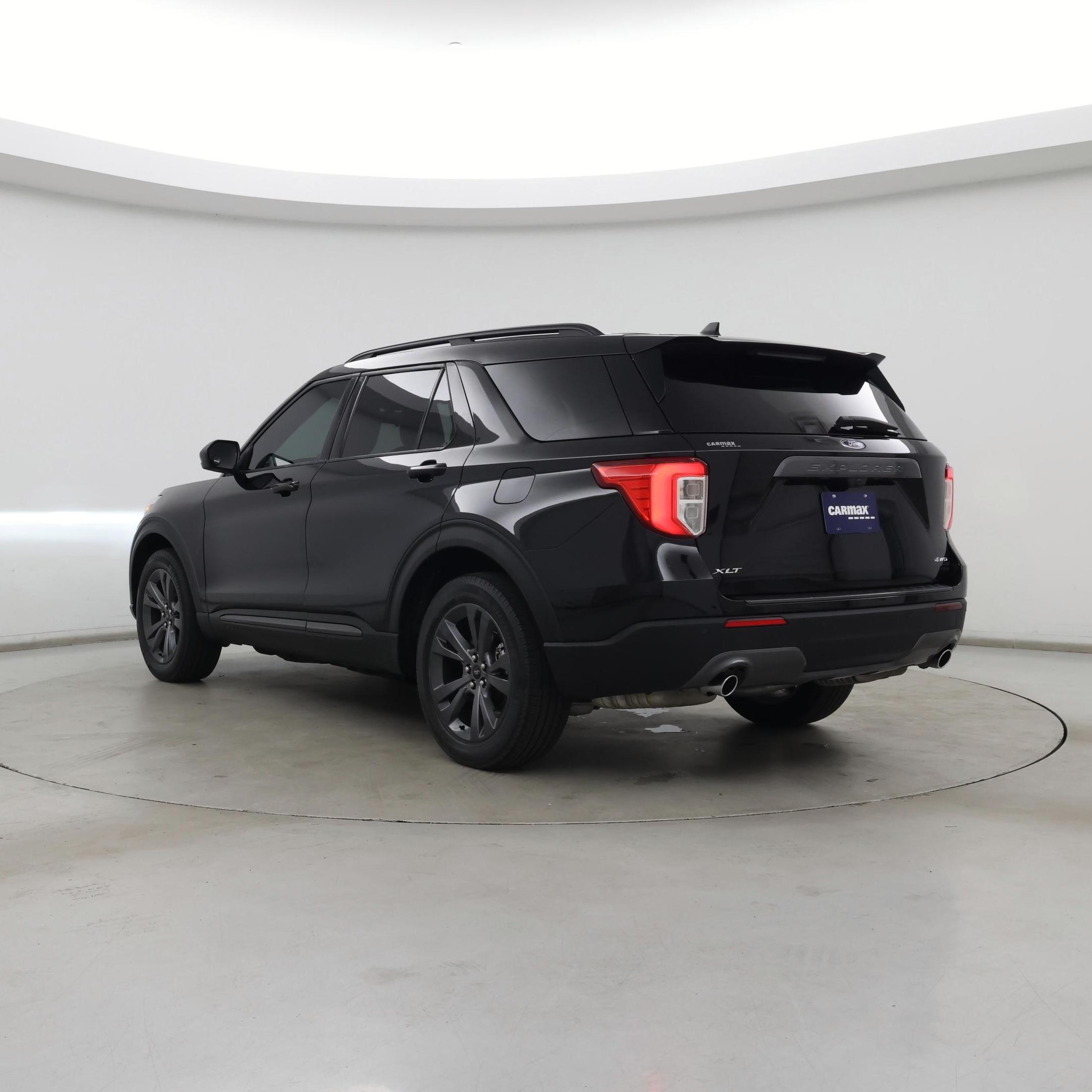 Thumbnail: 2021 Ford Explorer - 2