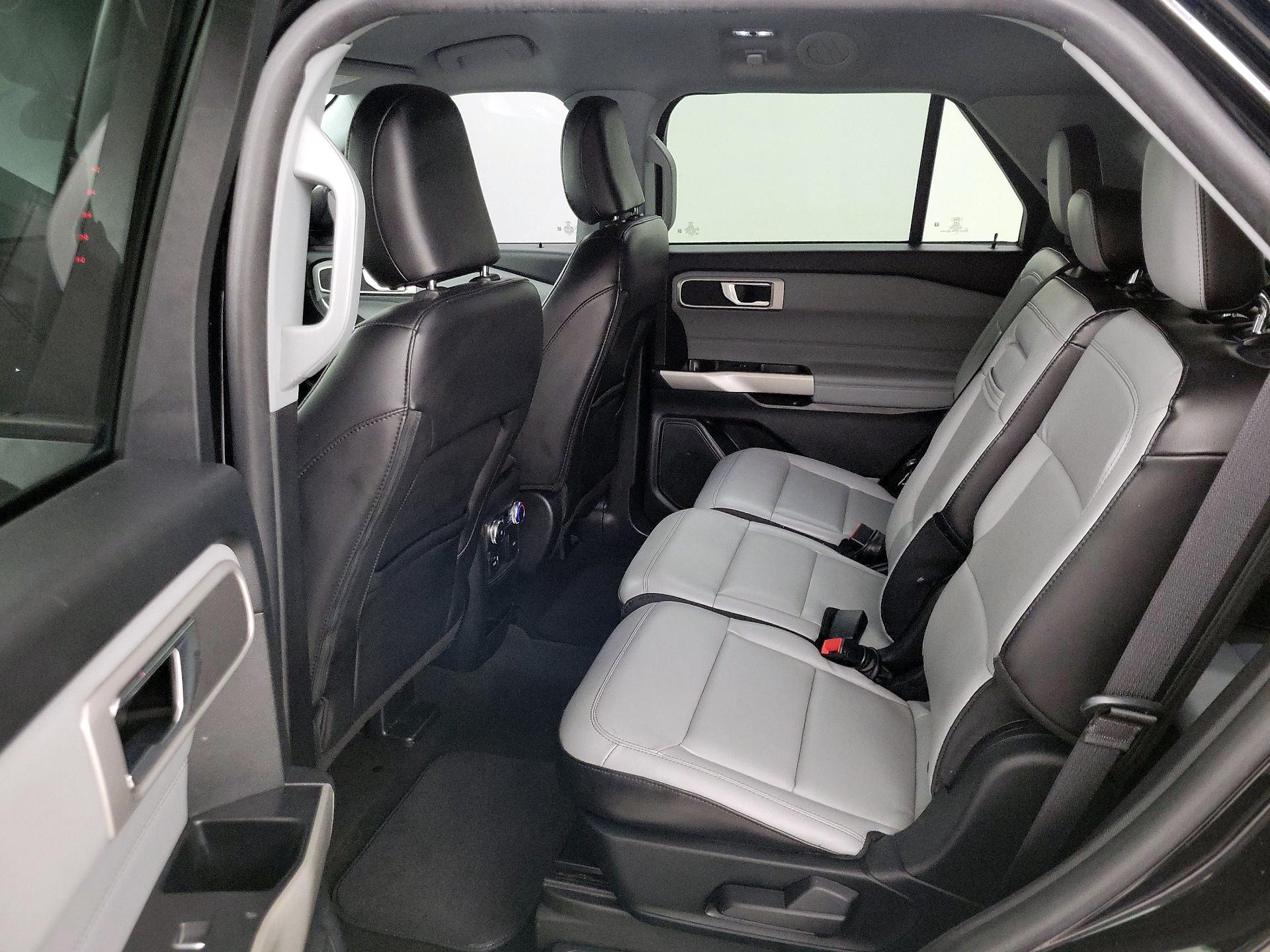 Thumbnail: 2021 Ford Explorer - 19