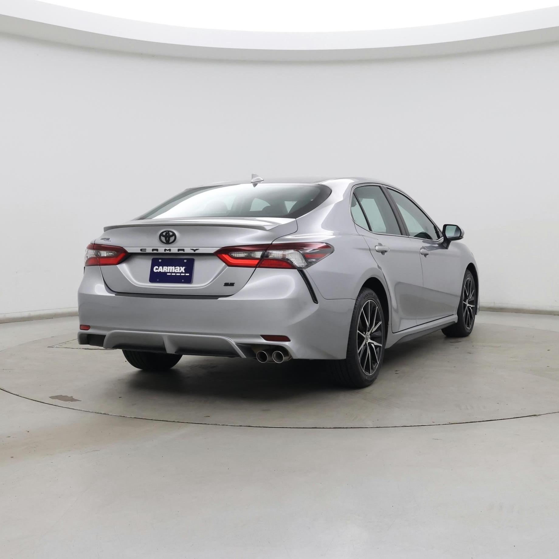 Thumbnail: 2022 Toyota Camry - 8