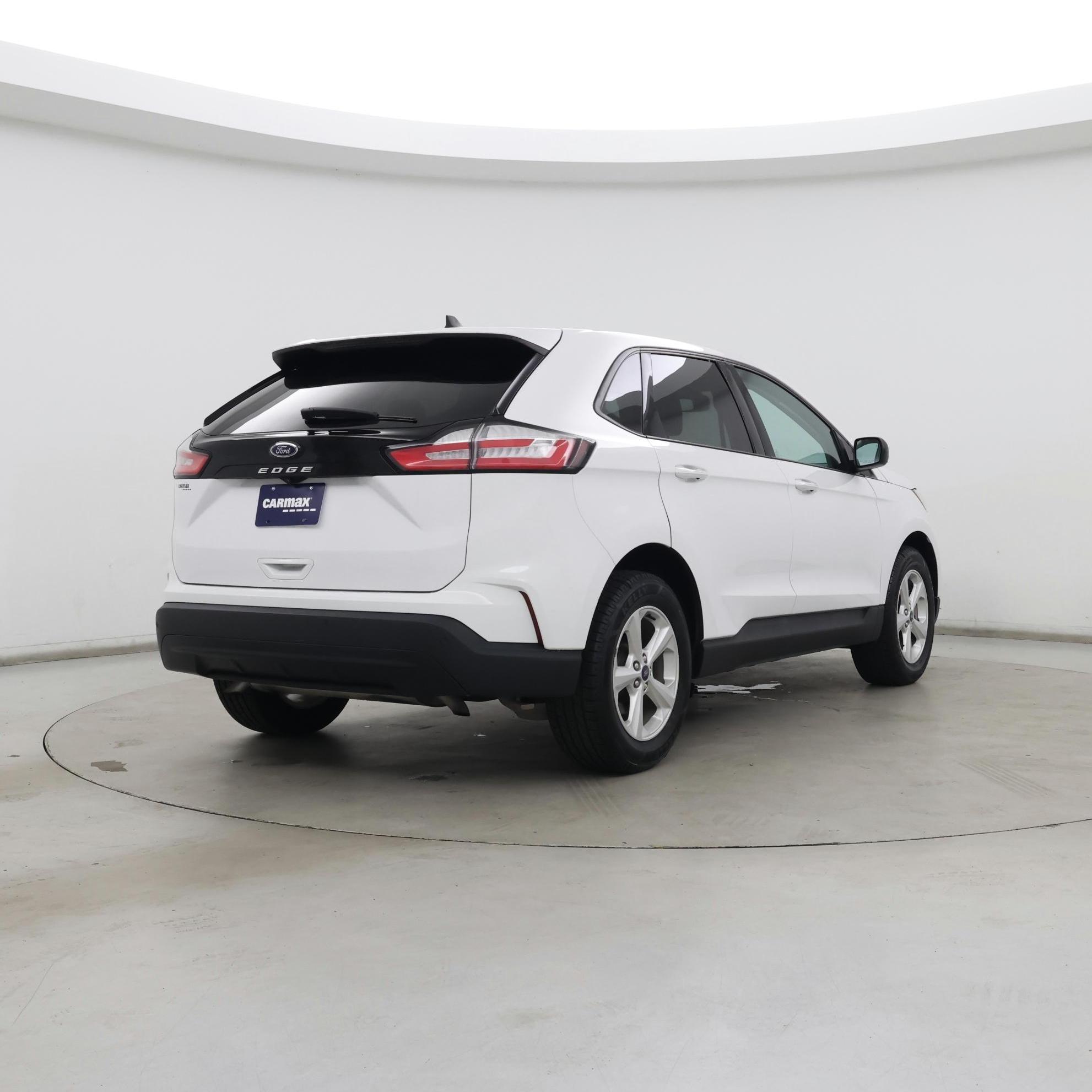 Thumbnail: 2021 Ford Edge - 8