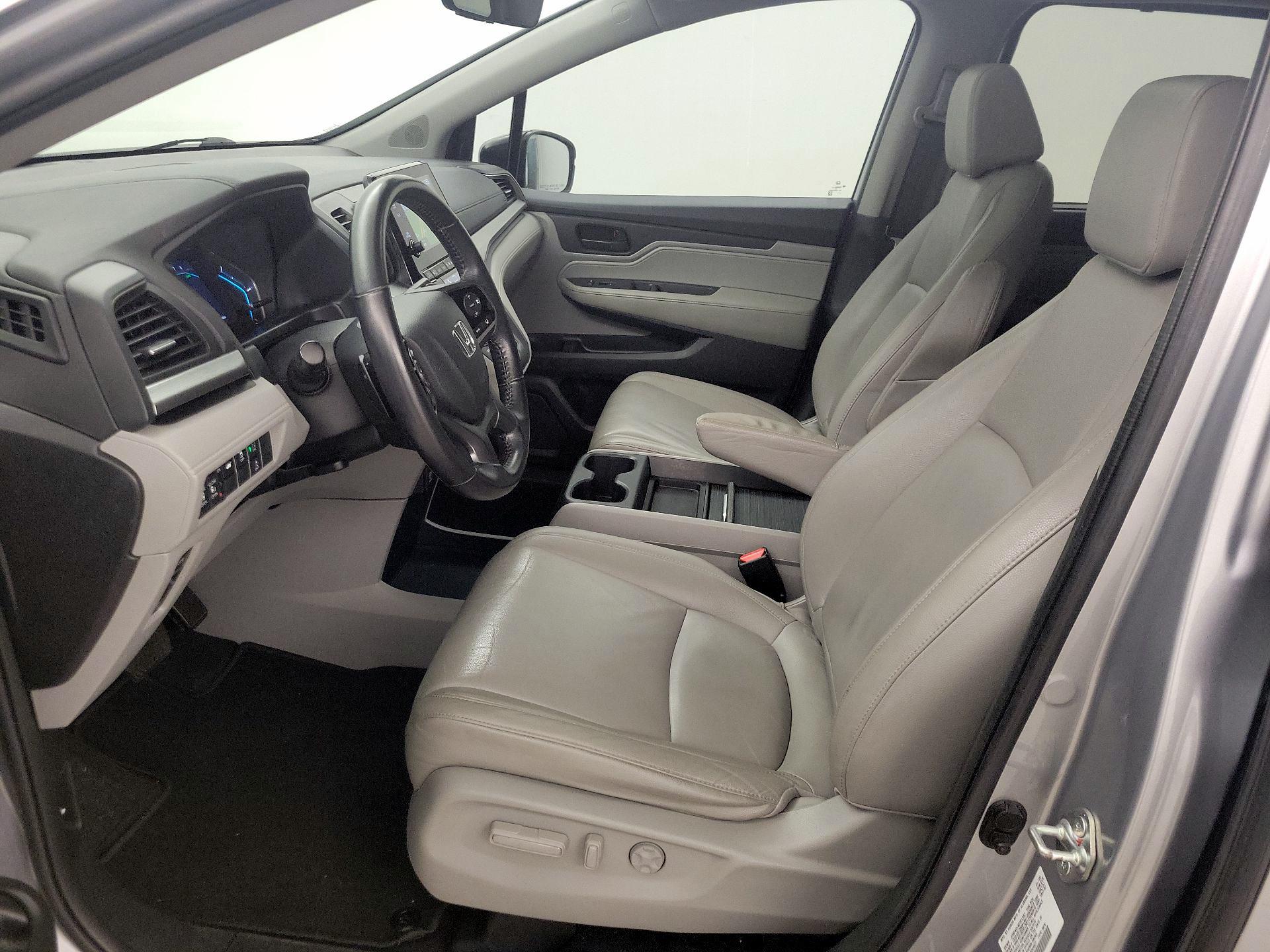 Thumbnail: 2020 Honda Odyssey - 11