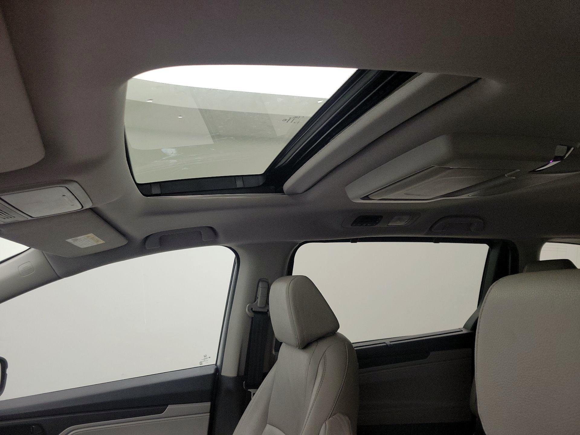 Thumbnail: 2020 Honda Odyssey - 20