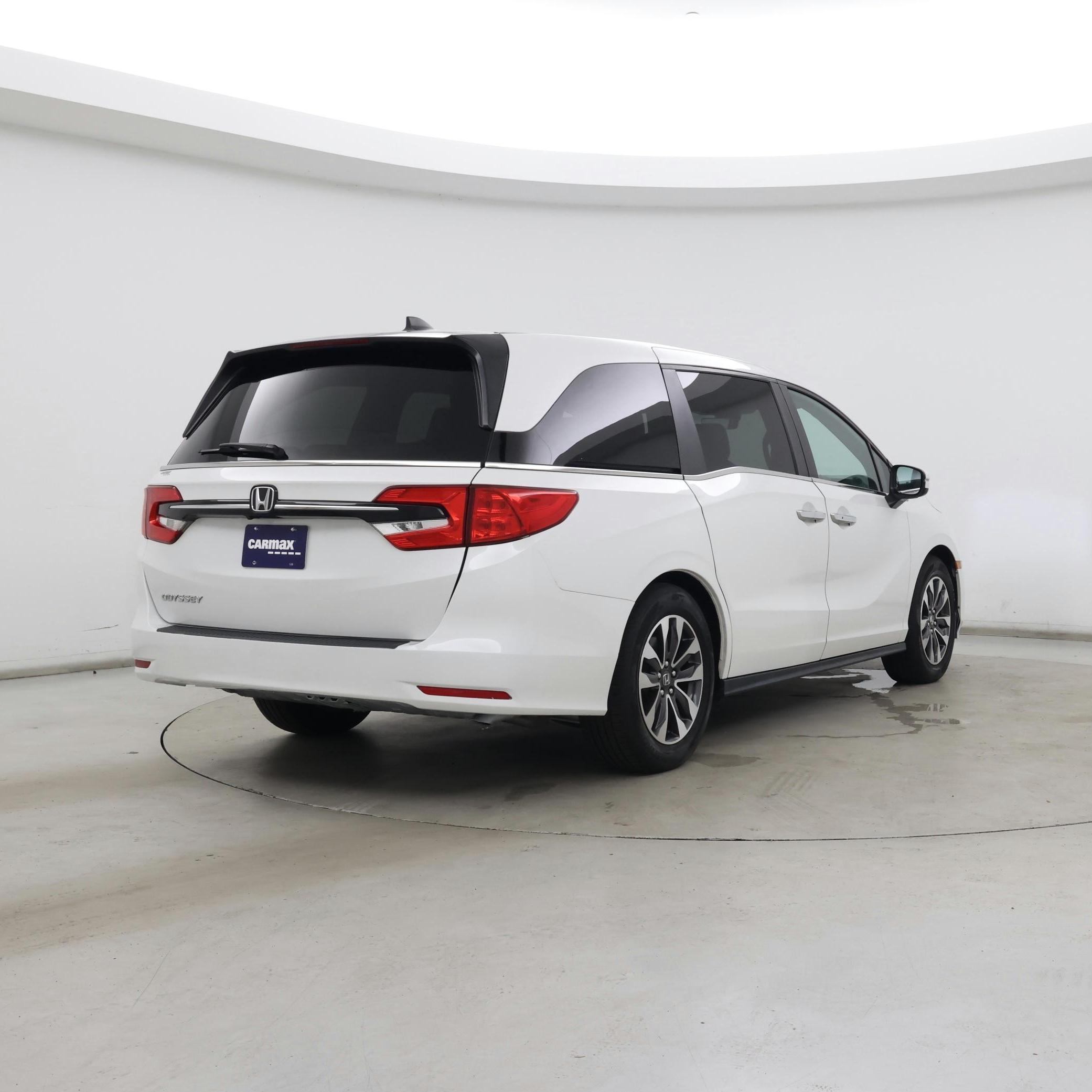 Thumbnail: 2022 Honda Odyssey - 8