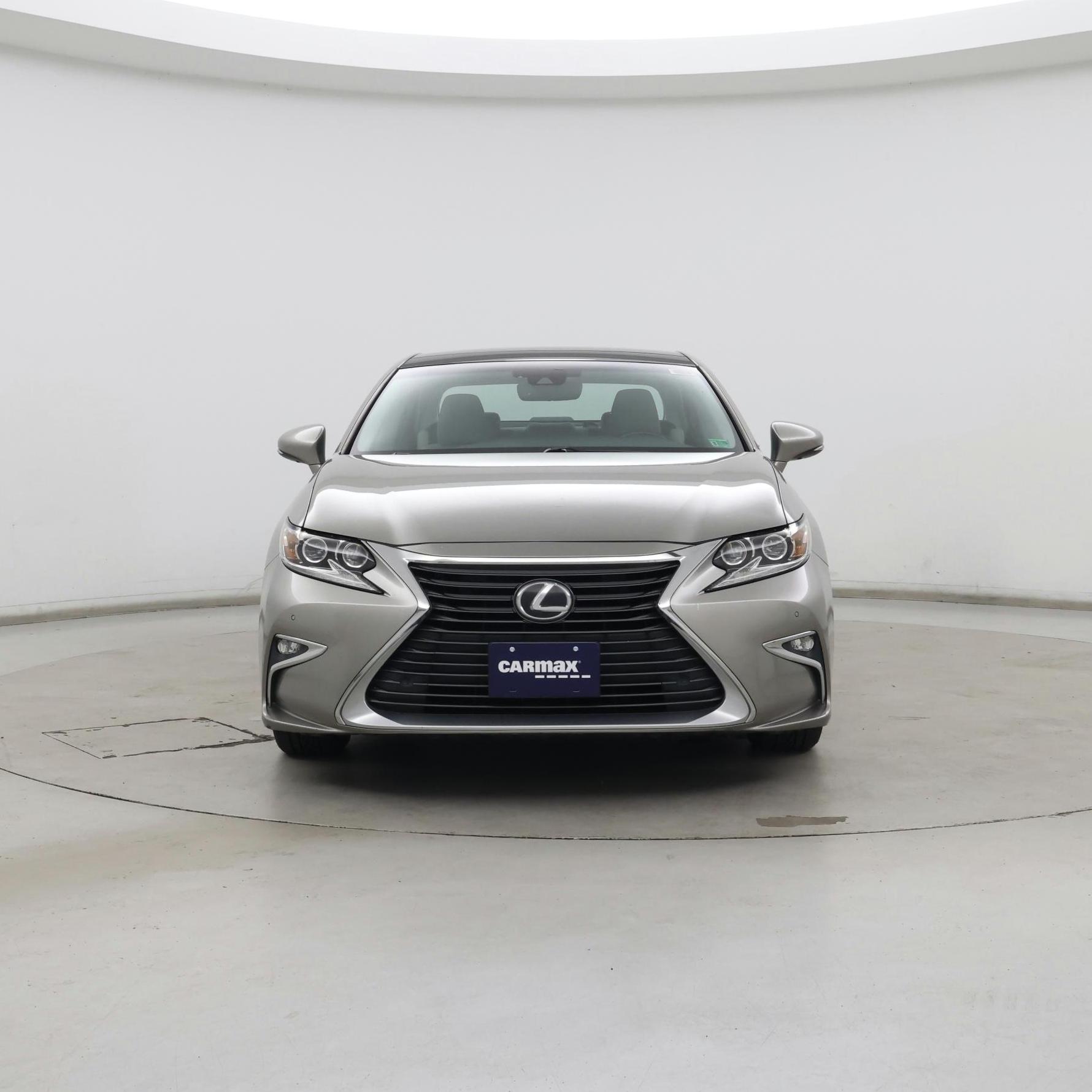 Thumbnail: 2017 Lexus ES - 5
