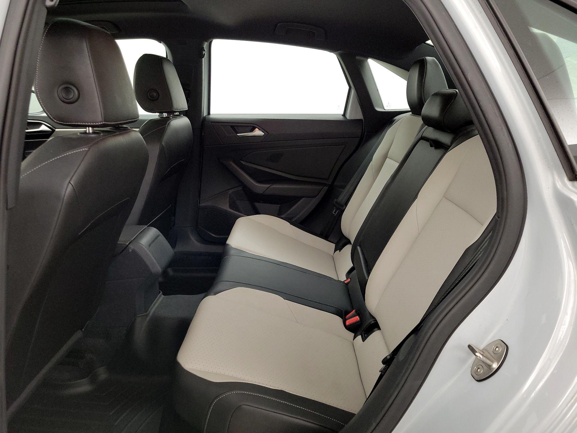 Thumbnail: 2019 Volkswagen Jetta - 20