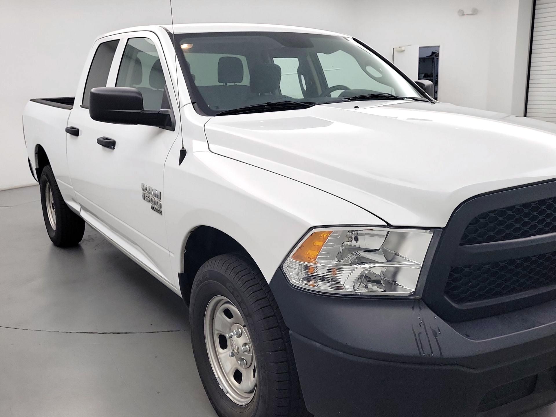 Thumbnail: 2022 RAM 1500 Classic - 1