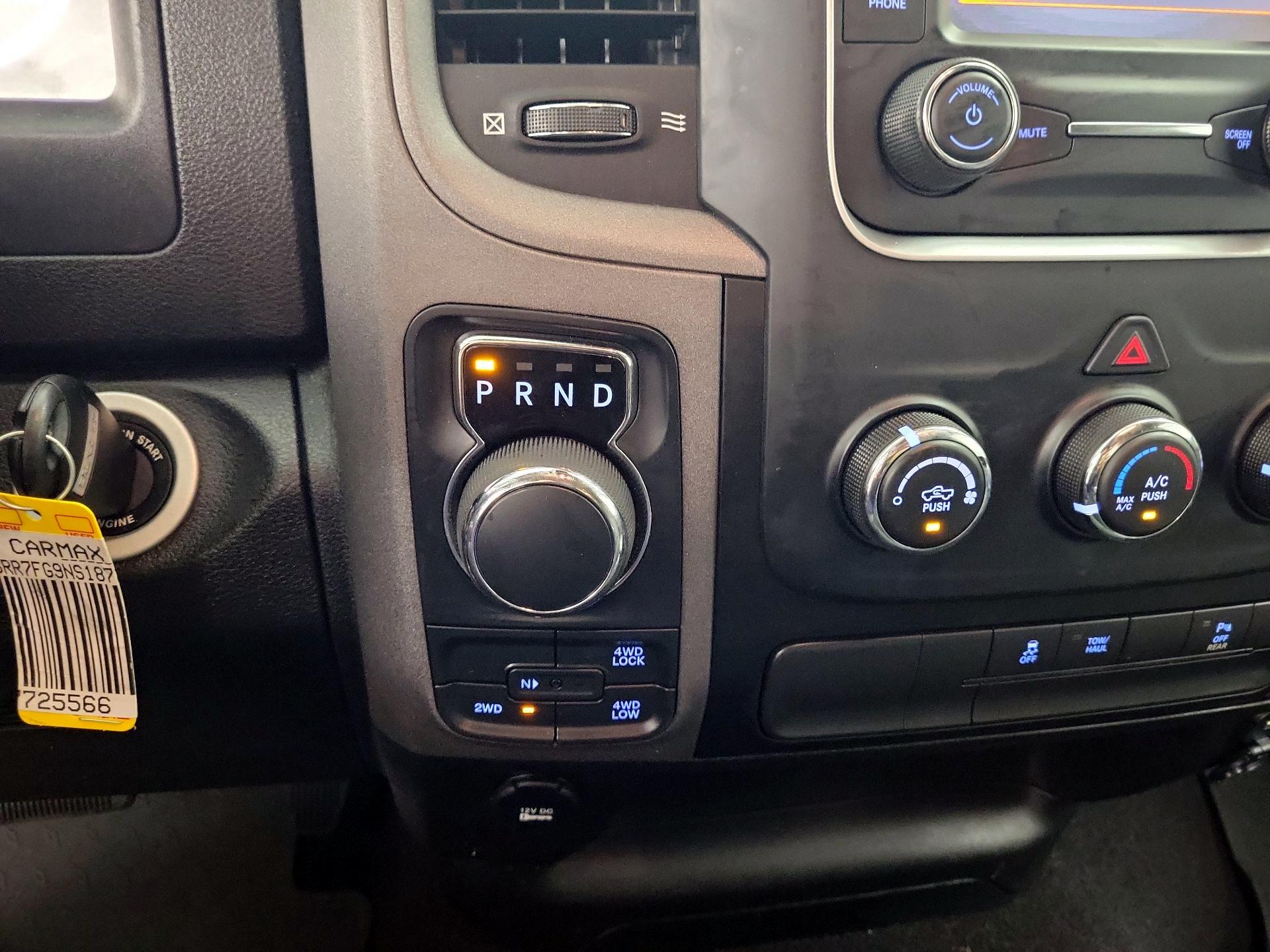Thumbnail: 2022 RAM 1500 Classic - 15