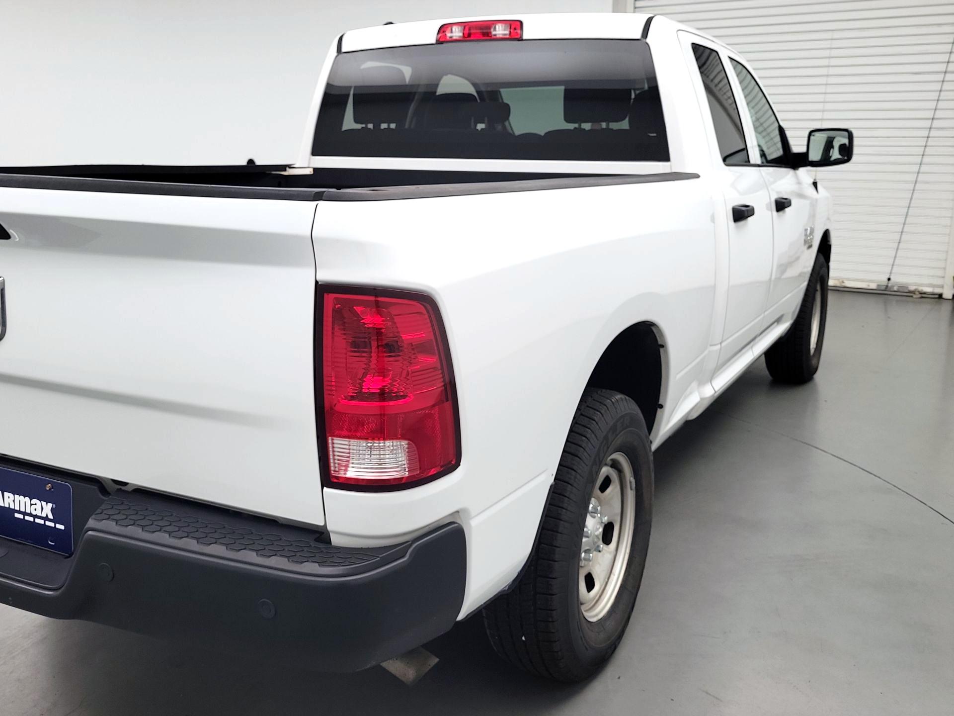 Thumbnail: 2022 RAM 1500 Classic - 5