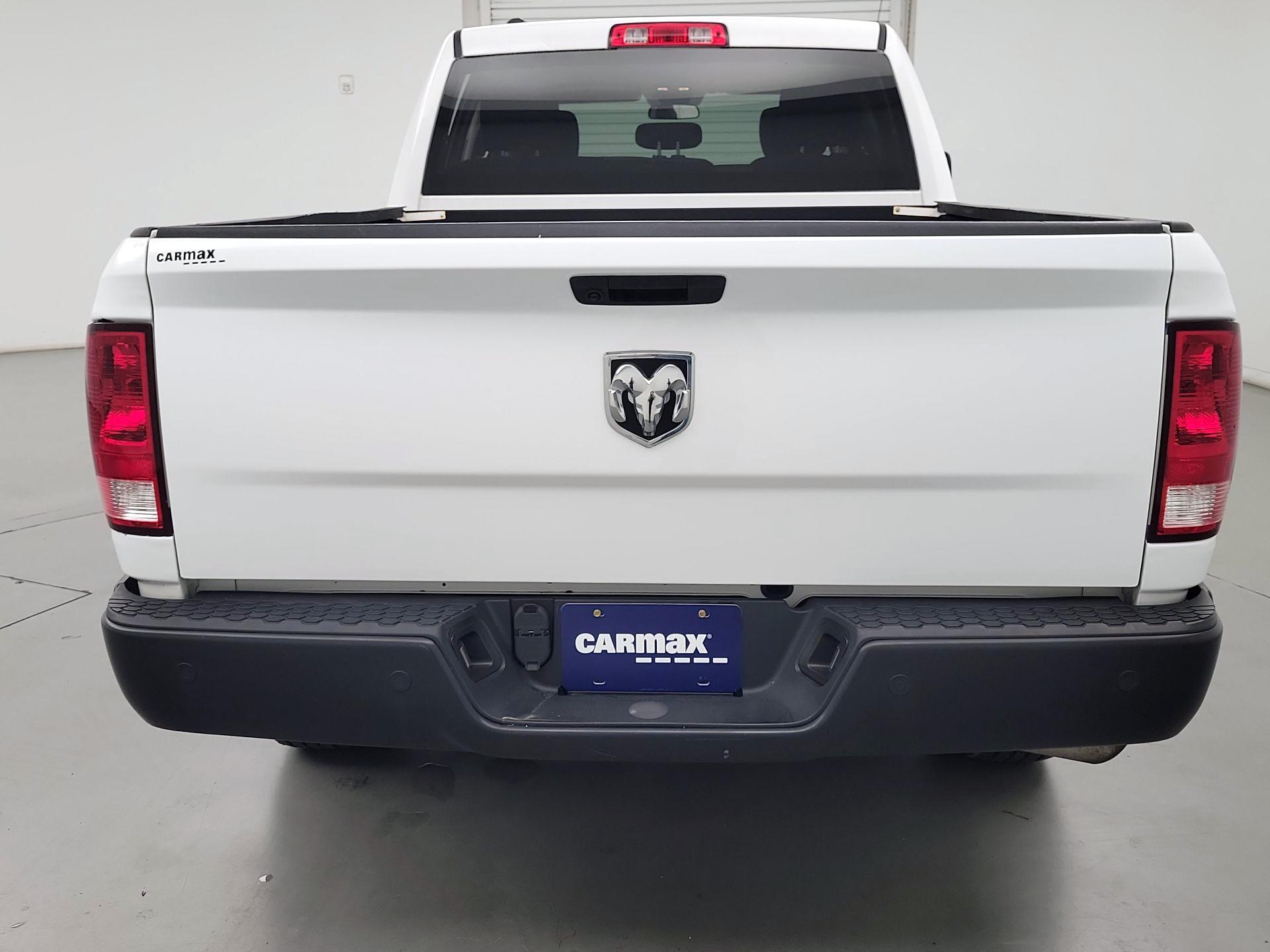 Thumbnail: 2022 RAM 1500 Classic - 6