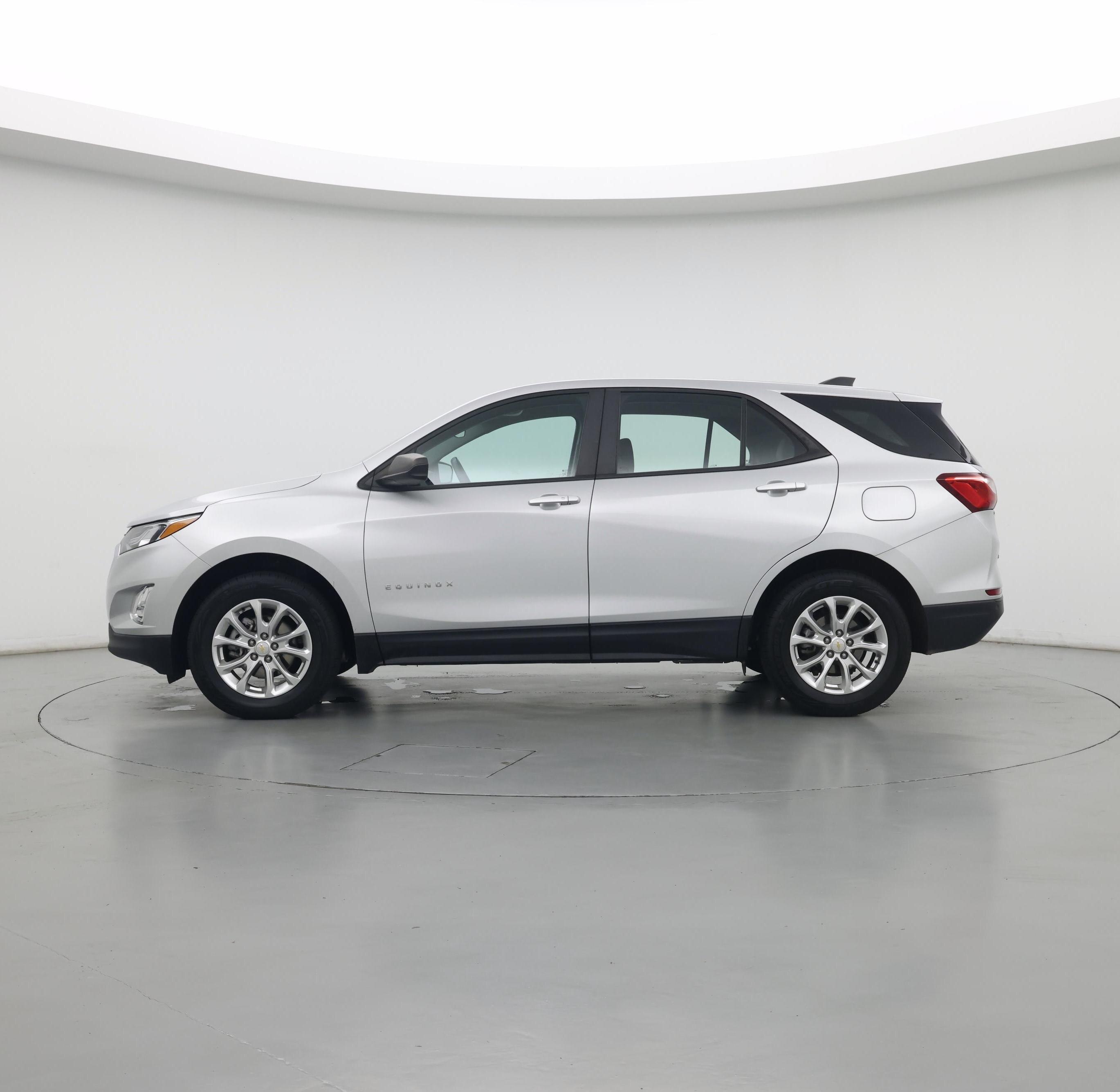 Thumbnail: 2021 Chevrolet Equinox - 3