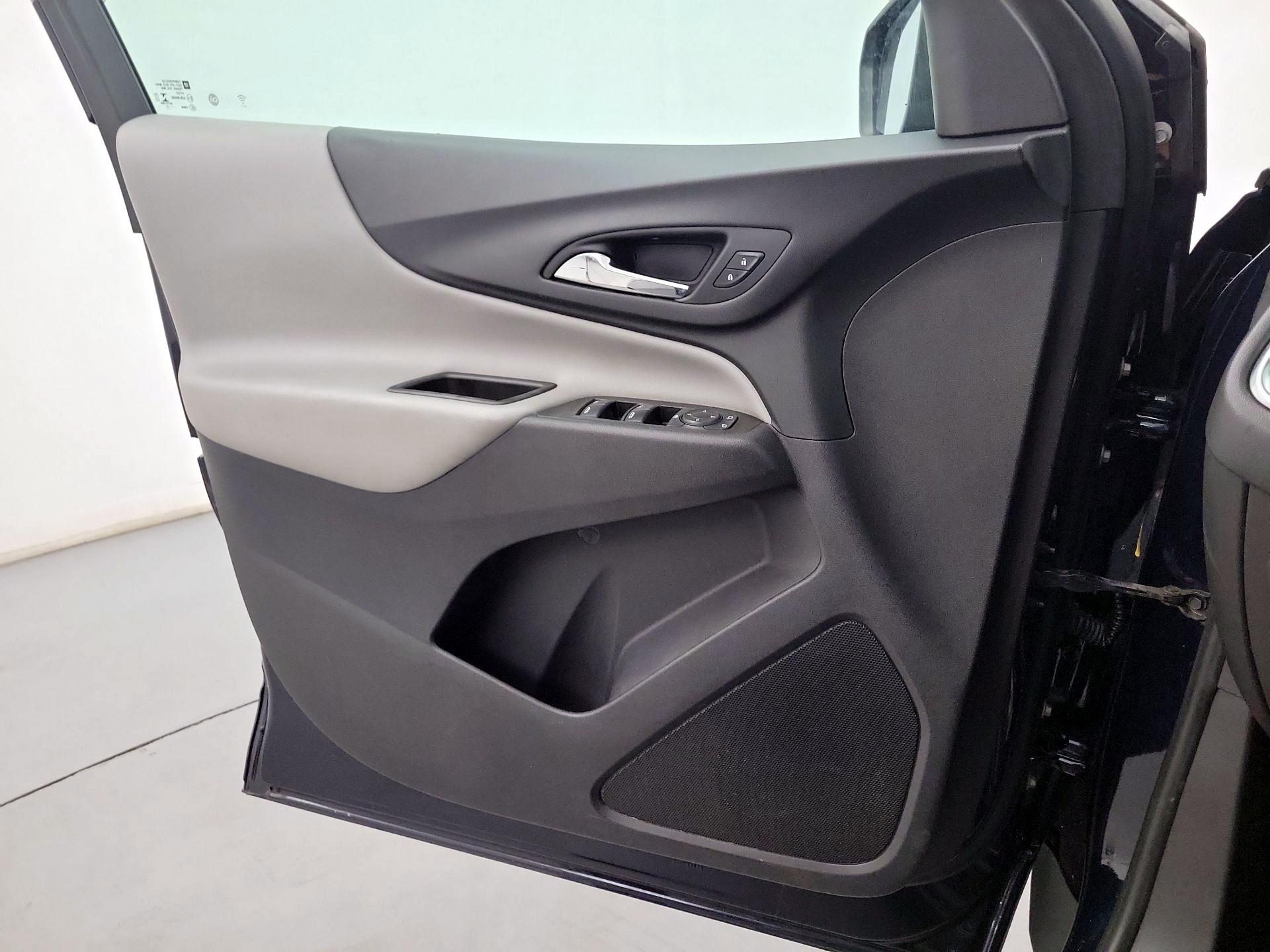 Thumbnail: 2021 Chevrolet Equinox - 12