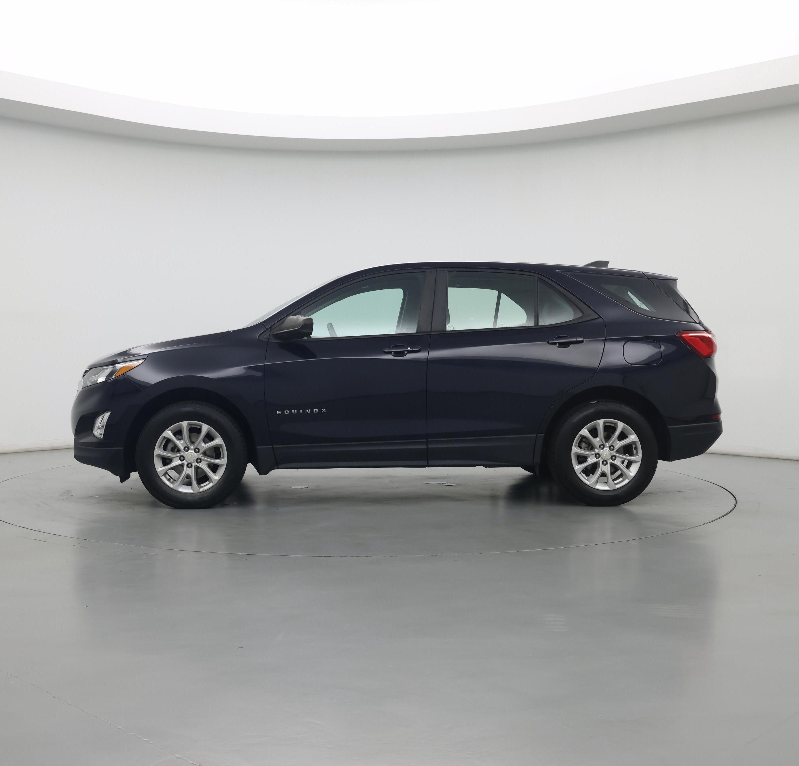 Thumbnail: 2021 Chevrolet Equinox - 3