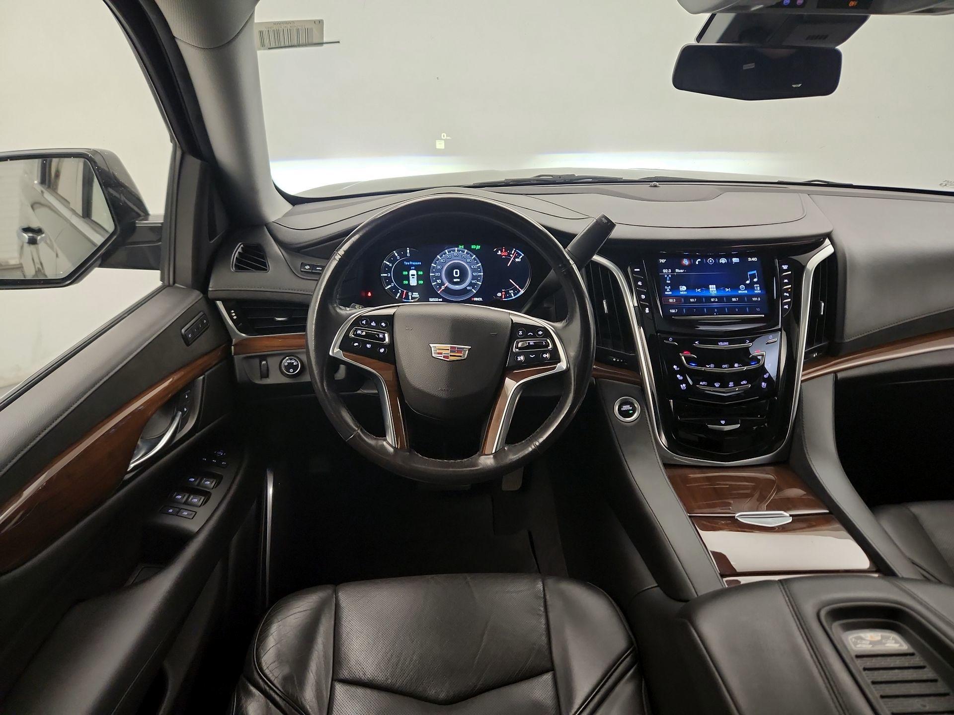 Thumbnail: 2020 Cadillac Escalade - 10