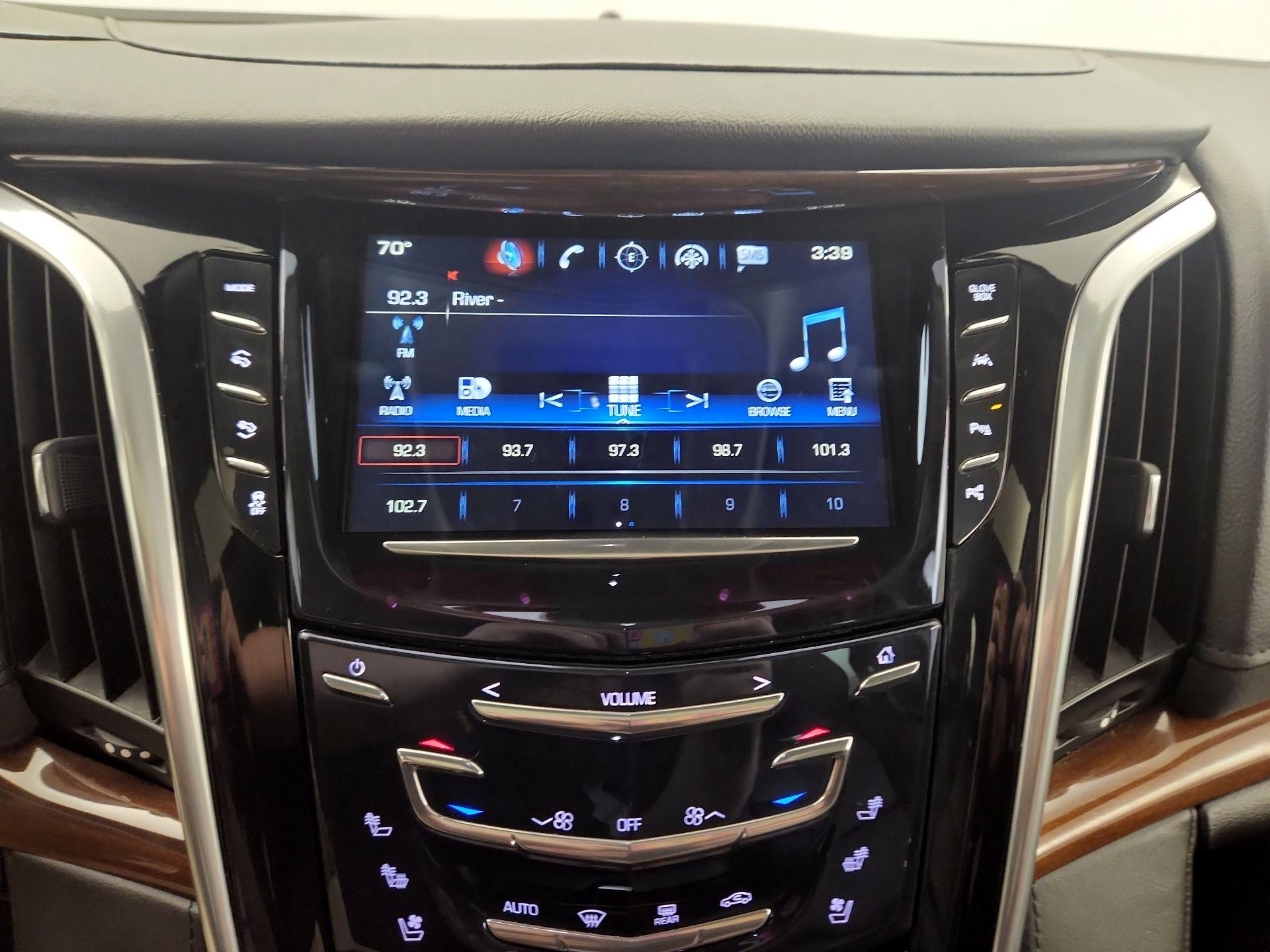 Thumbnail: 2020 Cadillac Escalade - 16