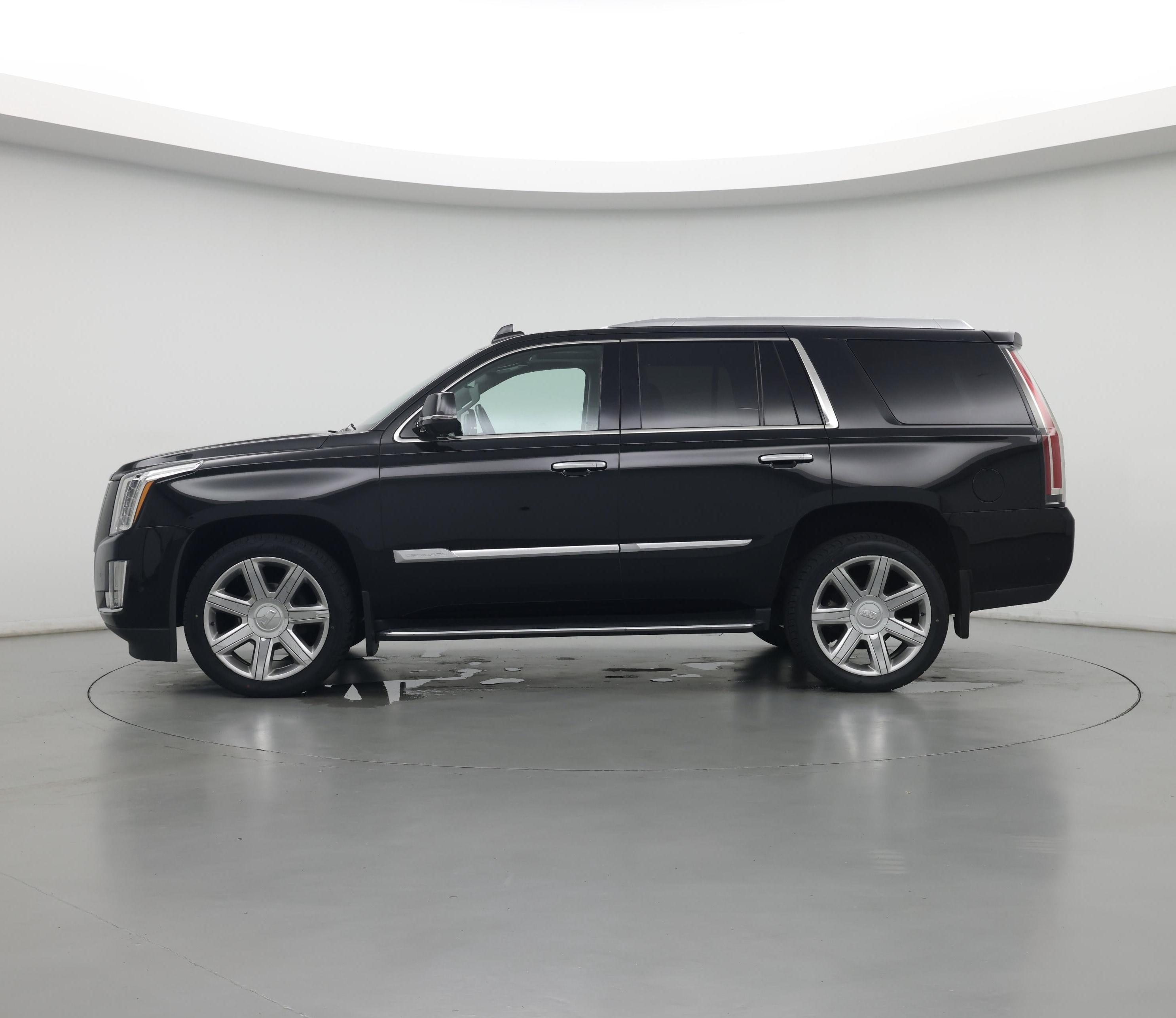 Thumbnail: 2020 Cadillac Escalade - 3
