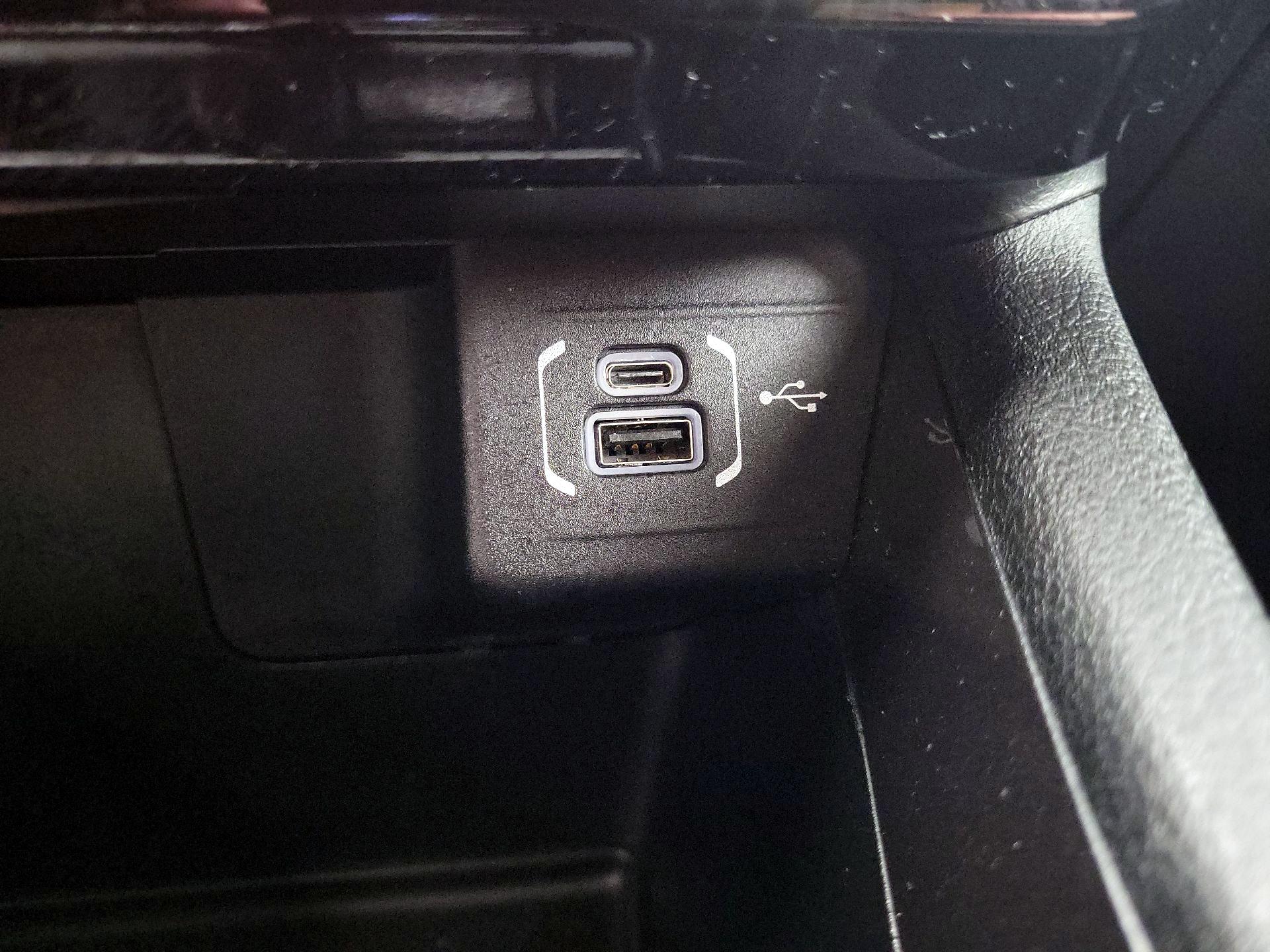 Thumbnail: 2023 Jeep Compass - 18