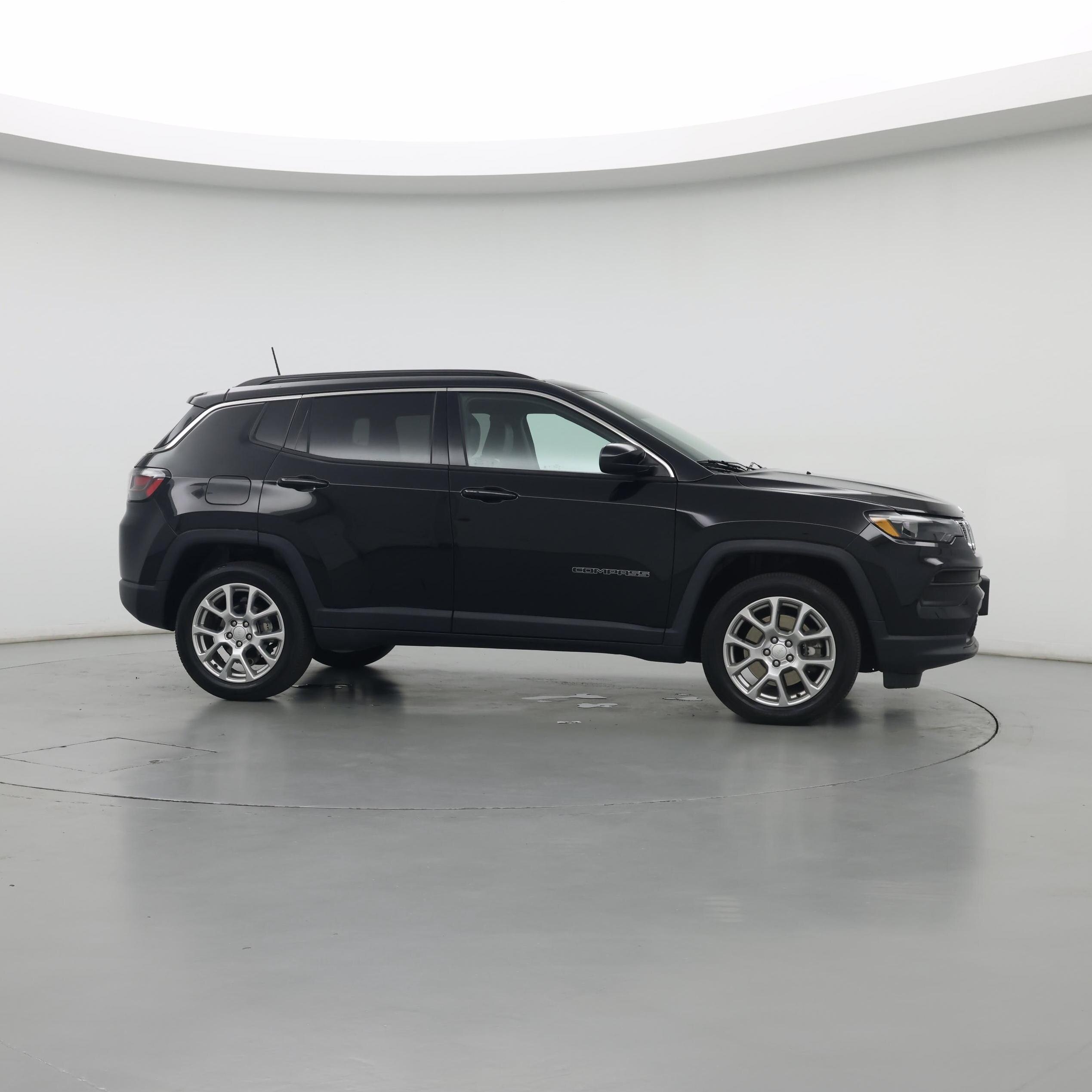Thumbnail: 2023 Jeep Compass - 7
