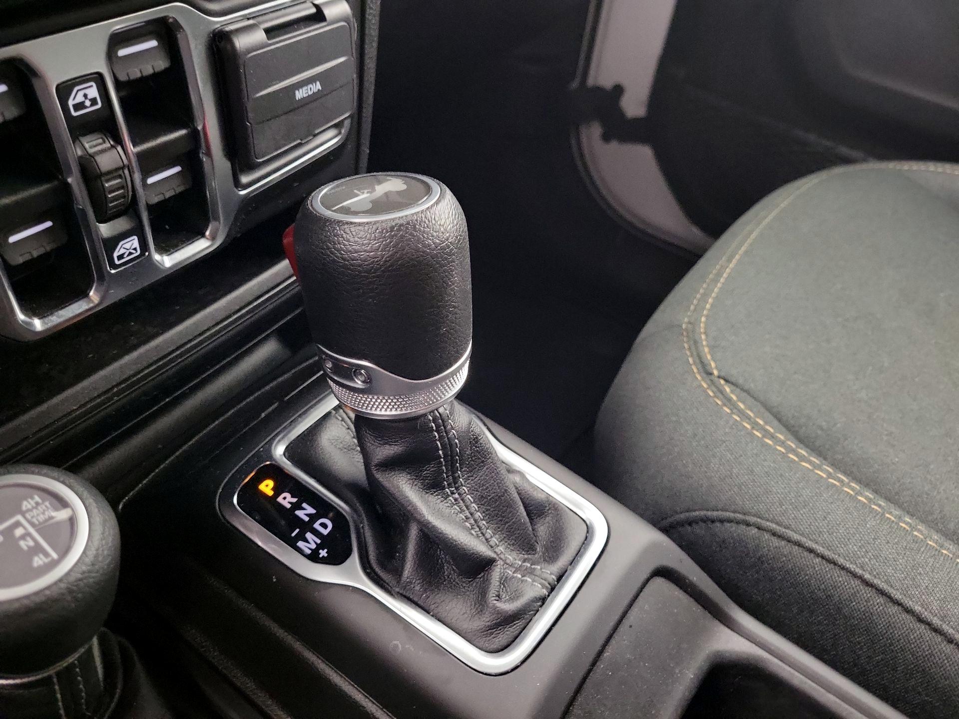 Thumbnail: 2024 Jeep Wrangler - 18