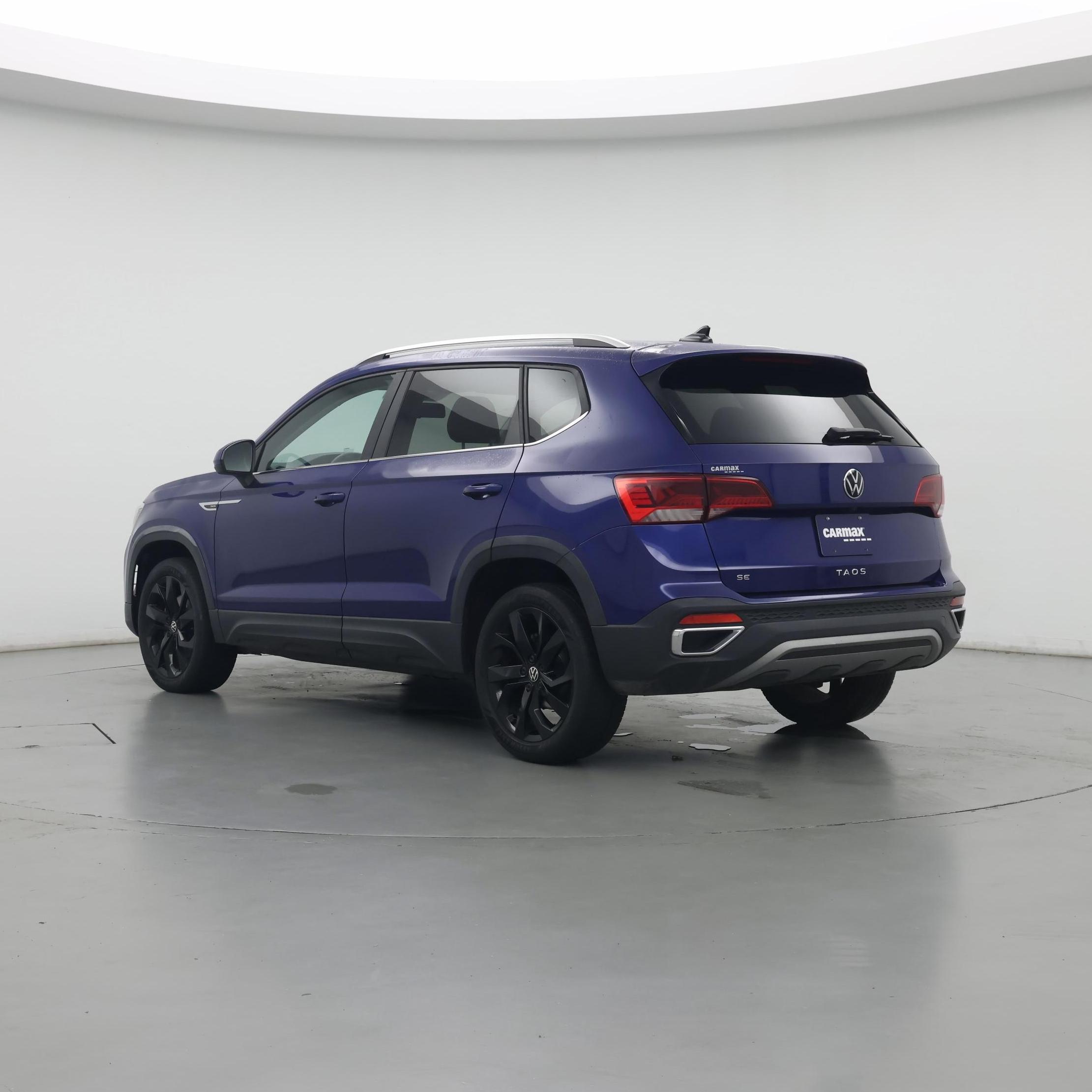 Thumbnail: 2022 Volkswagen Taos - 3