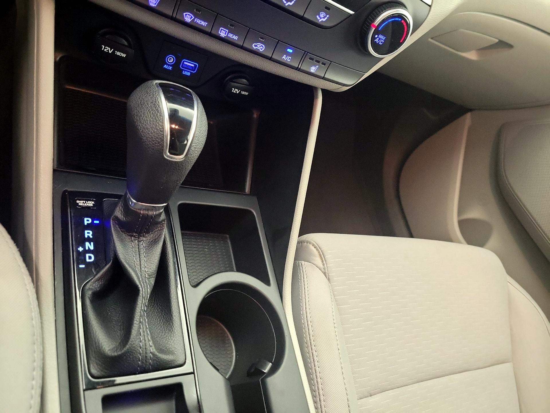 Thumbnail: 2020 Hyundai Tucson - 17
