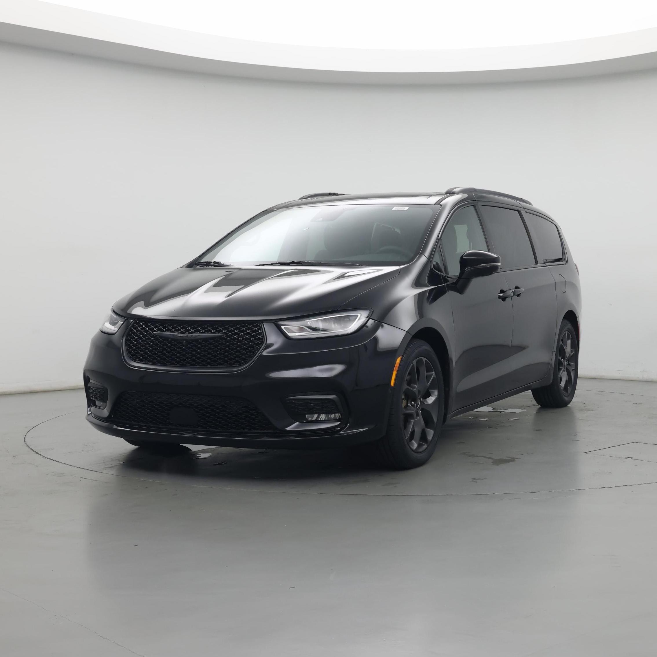 Thumbnail: 2022 Chrysler Pacifica - 4