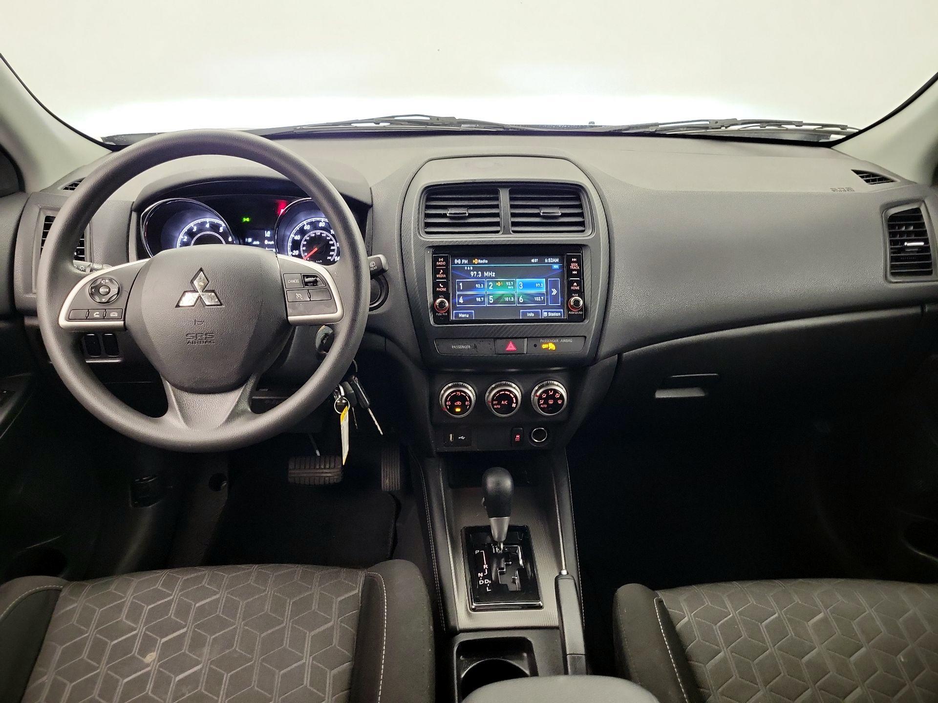 Thumbnail: 2021 Mitsubishi Outlander Sport - 9