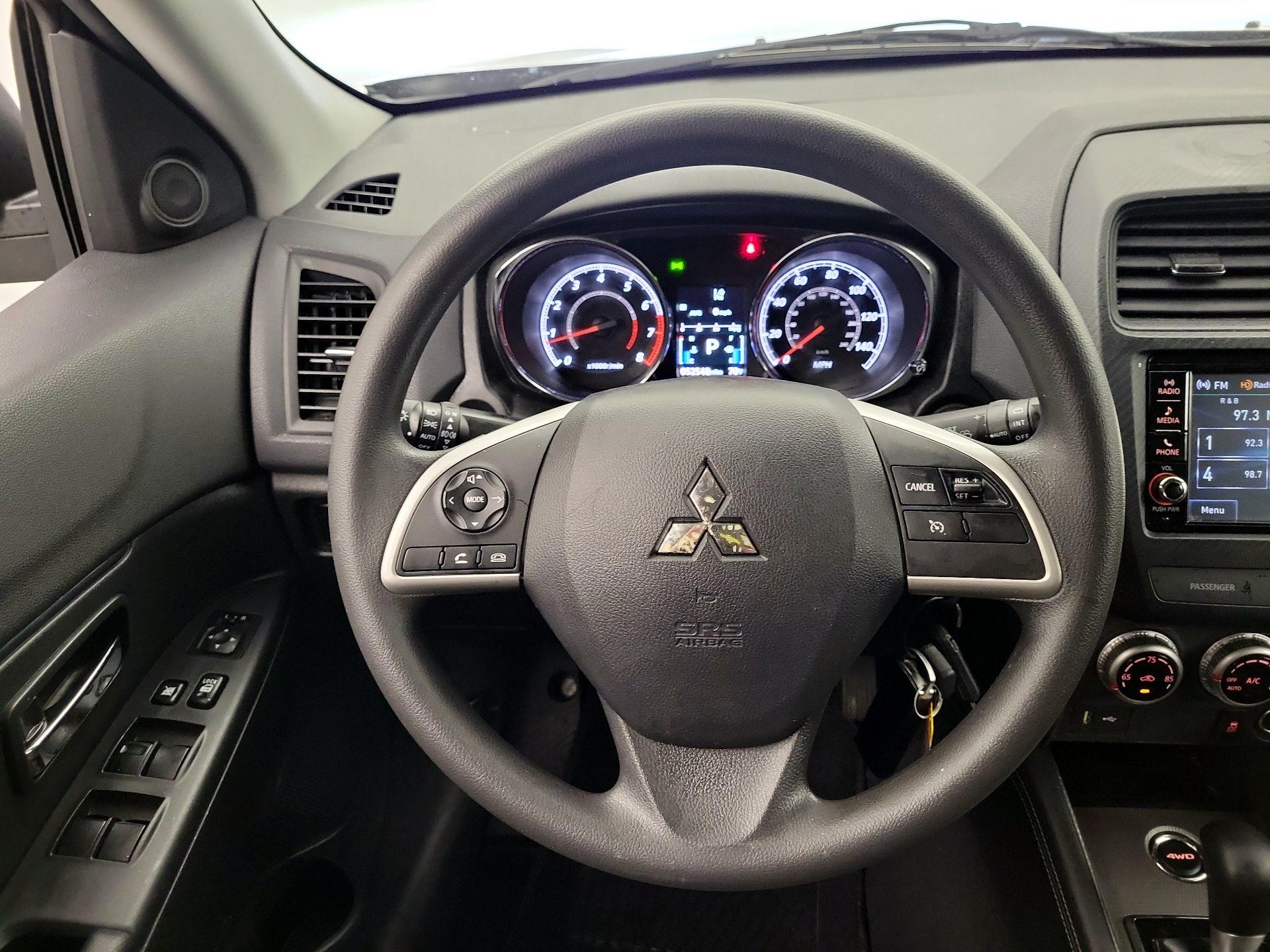 Thumbnail: 2021 Mitsubishi Outlander Sport - 10