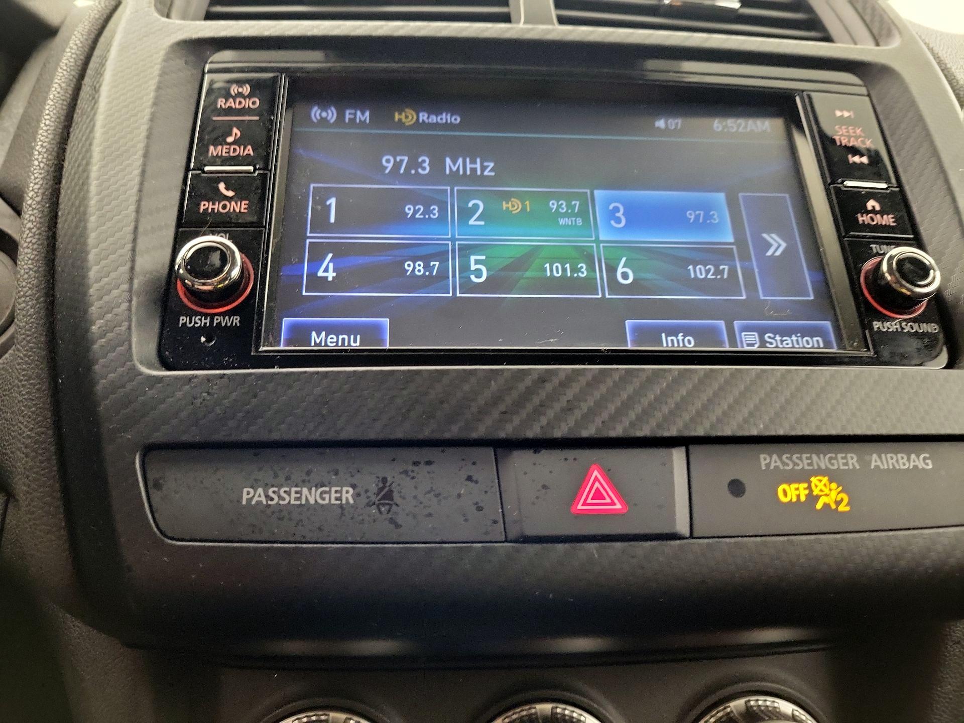 Thumbnail: 2021 Mitsubishi Outlander Sport - 15