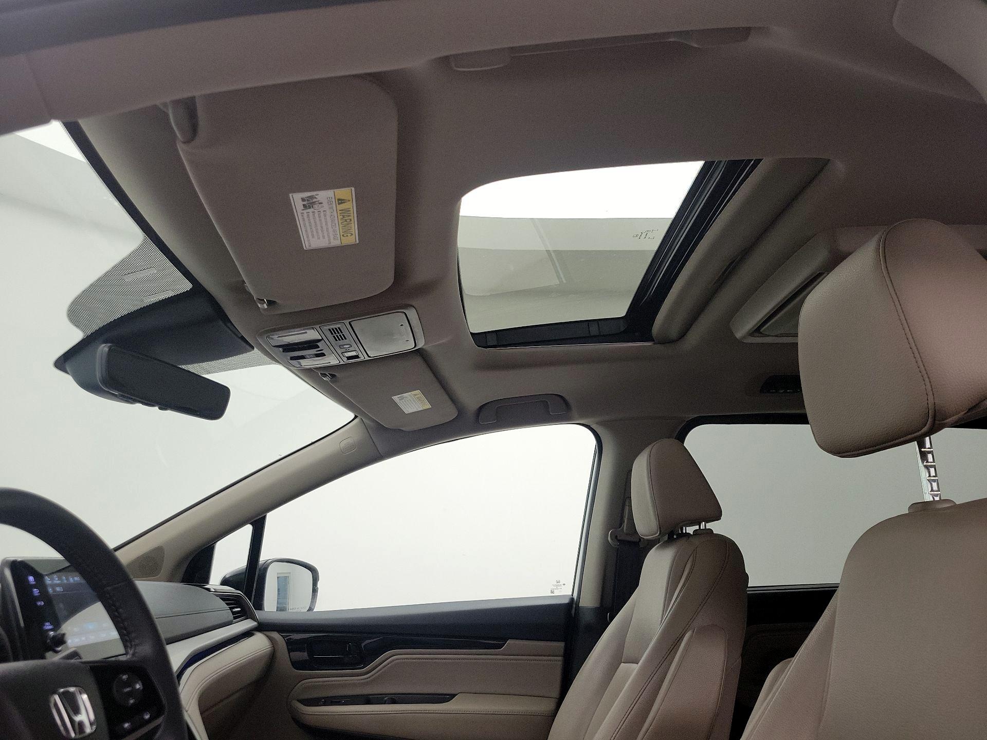 Thumbnail: 2022 Honda Odyssey - 20