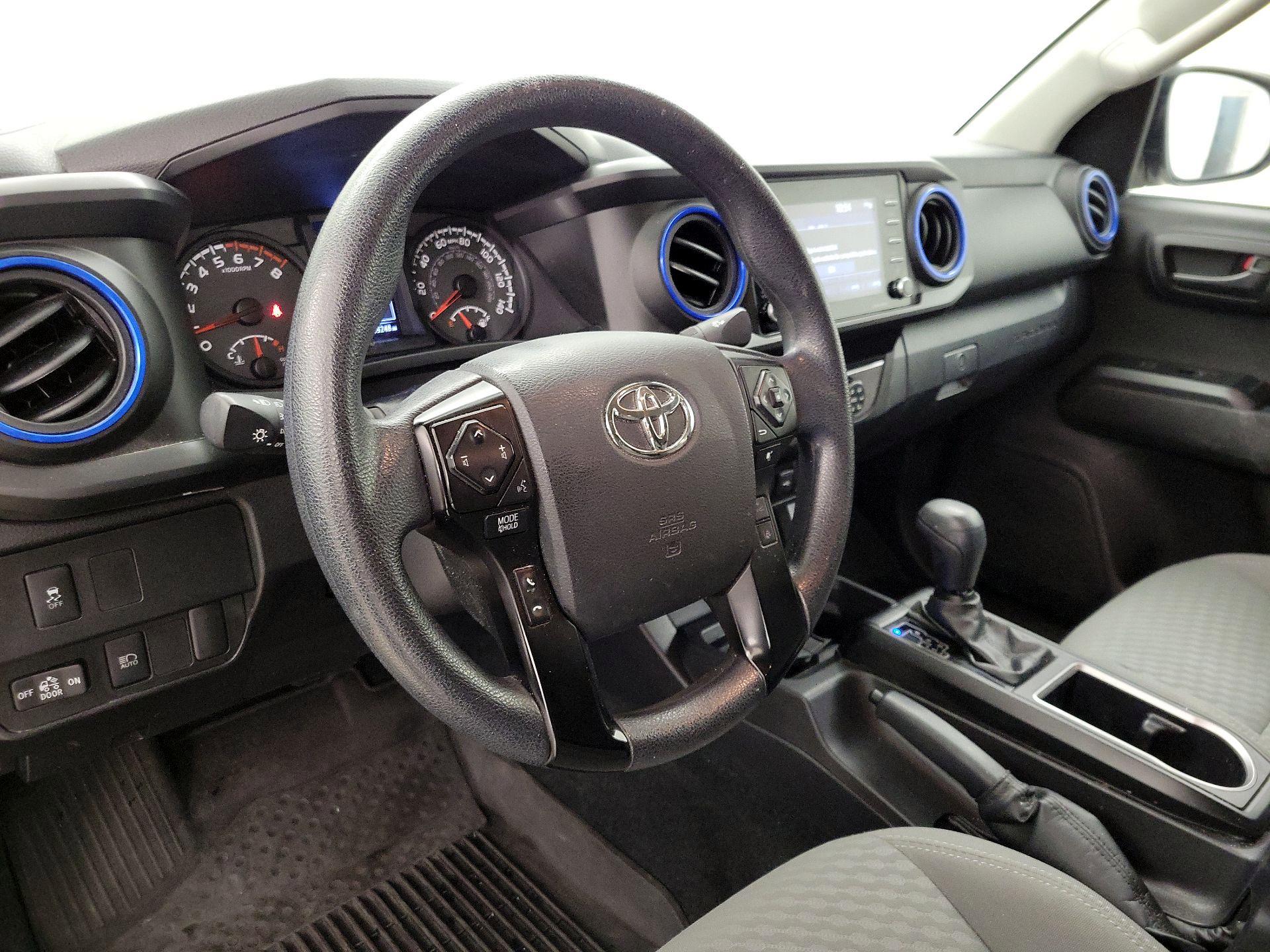 Thumbnail: 2022 Toyota Tacoma - 9