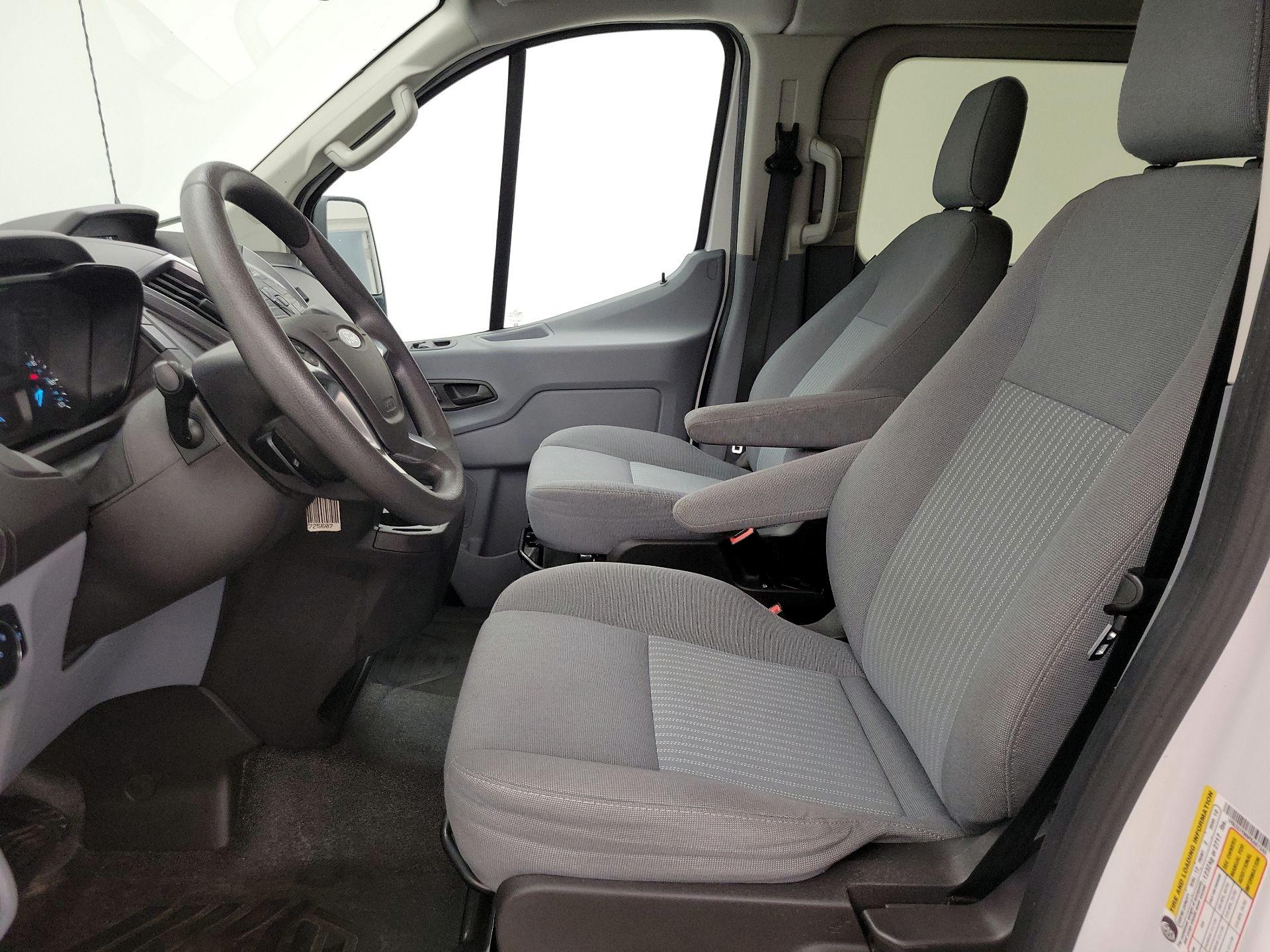 Thumbnail: 2015 Ford Transit Series - 11