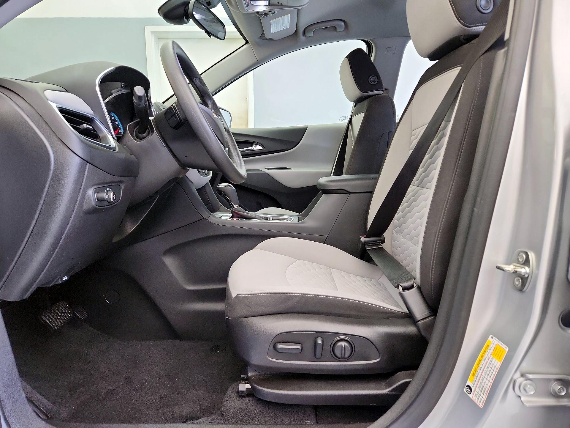 Thumbnail: 2021 Chevrolet Equinox - 11