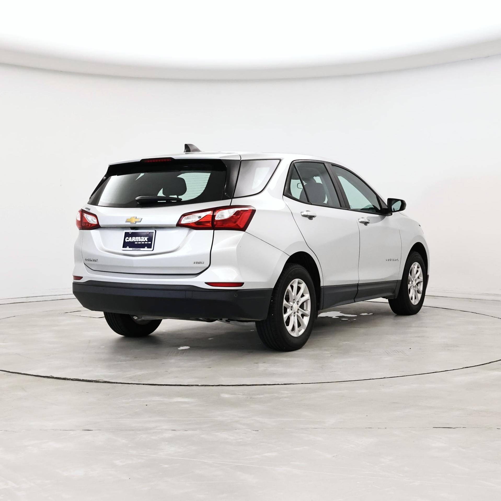 Thumbnail: 2021 Chevrolet Equinox - 8
