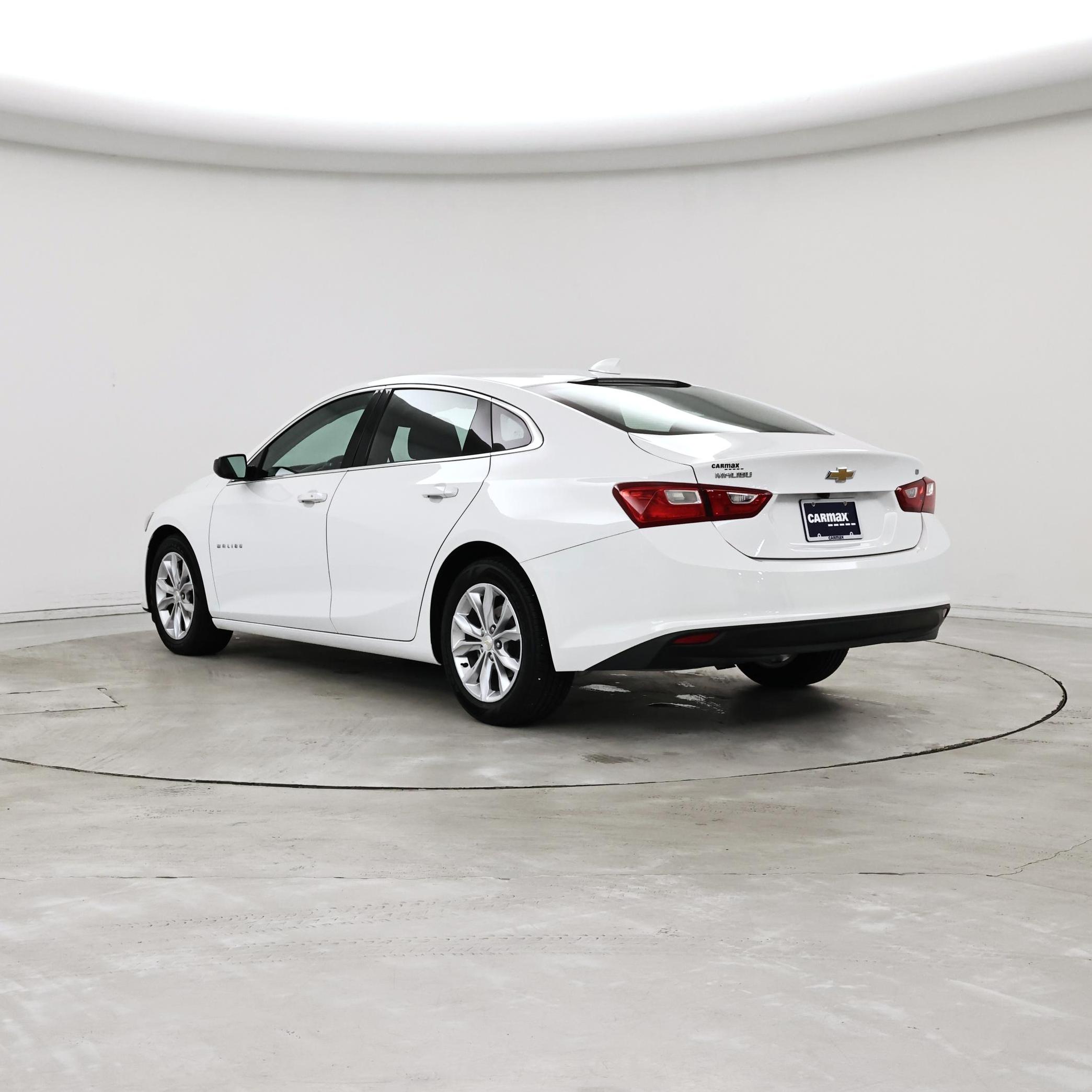 Thumbnail: 2023 Chevrolet Malibu - 2