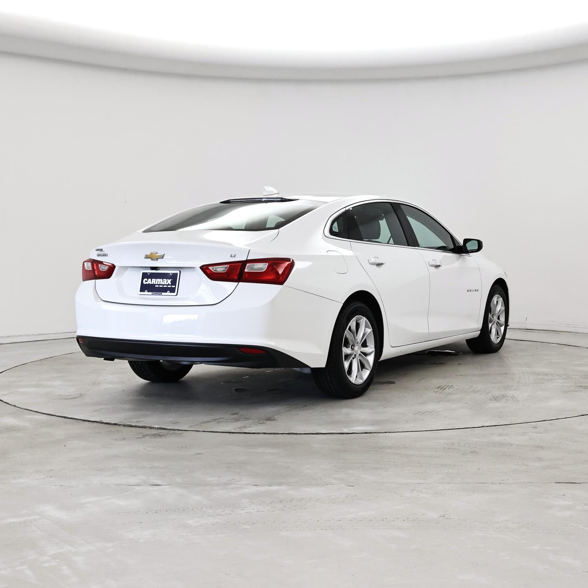Thumbnail: 2023 Chevrolet Malibu - 8