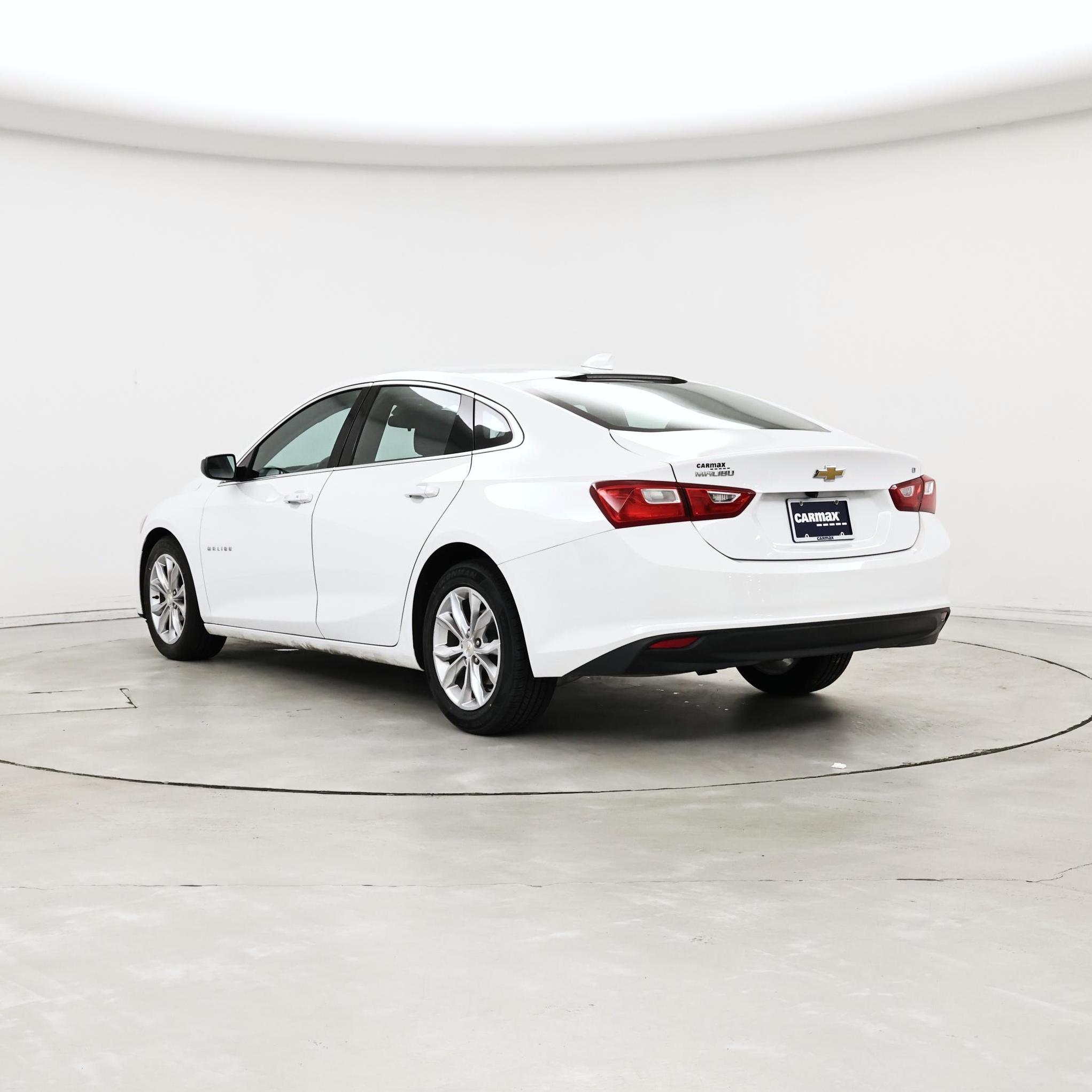Thumbnail: 2023 Chevrolet Malibu - 2