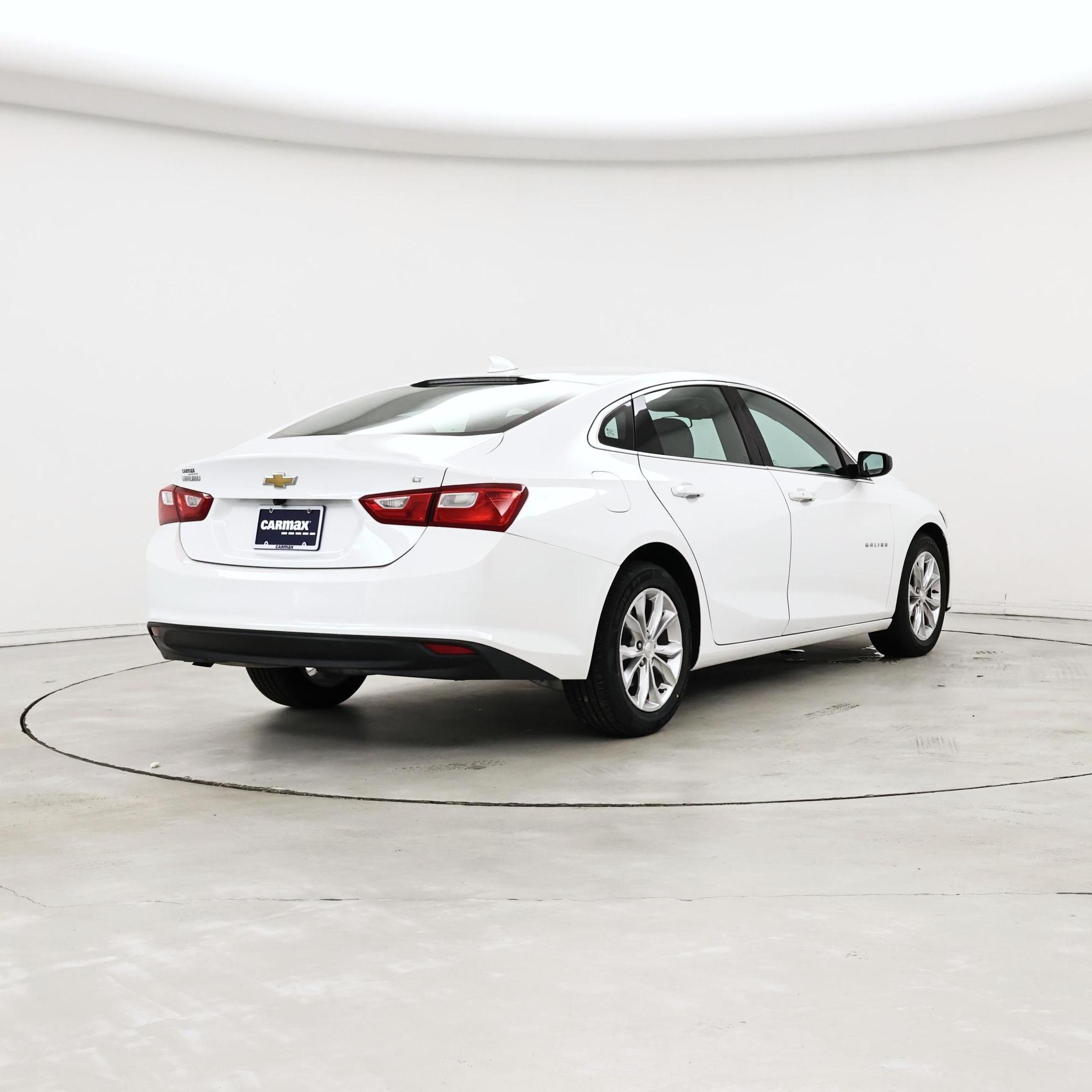 Thumbnail: 2023 Chevrolet Malibu - 8