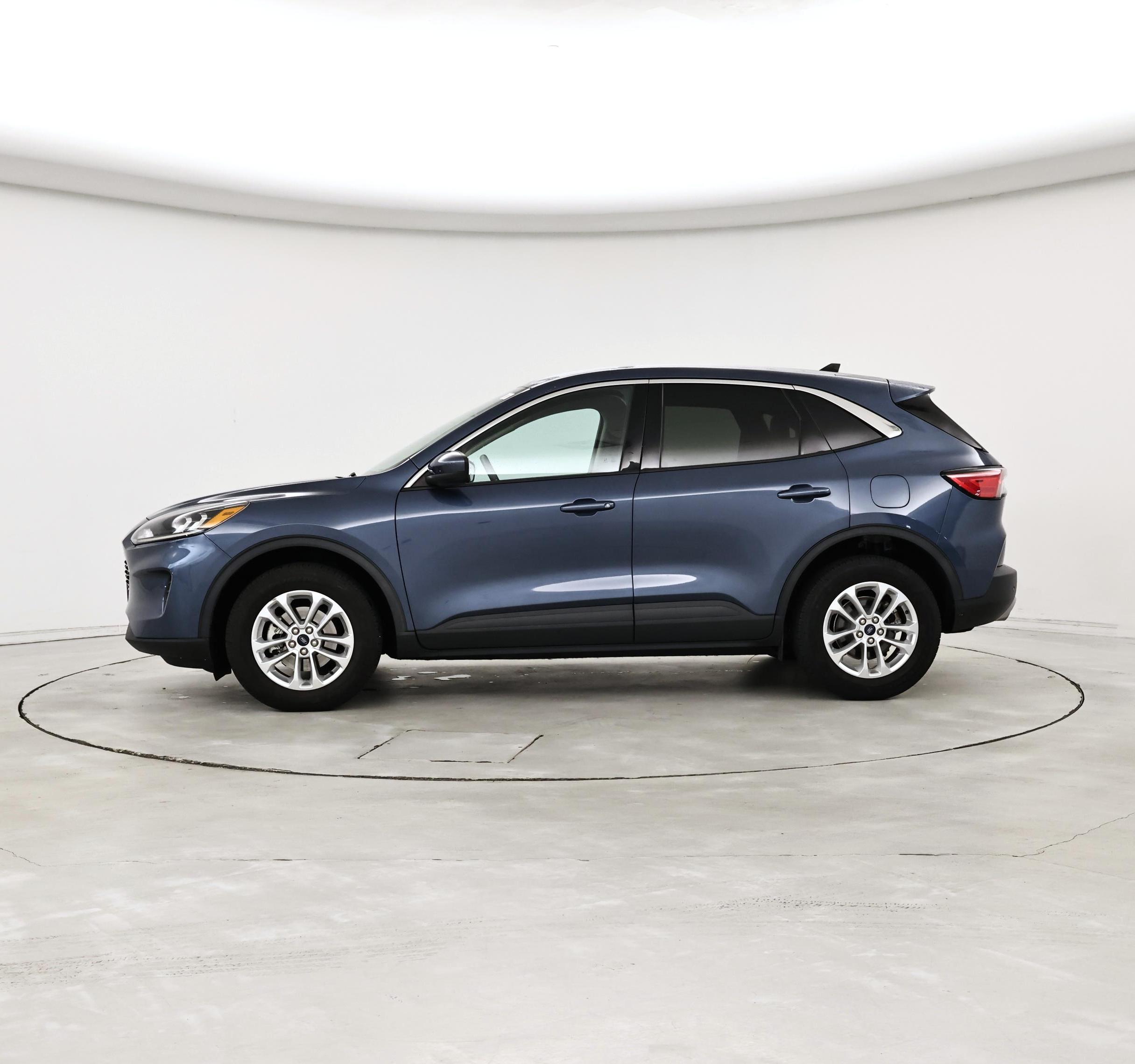 Thumbnail: 2020 Ford Escape - 3