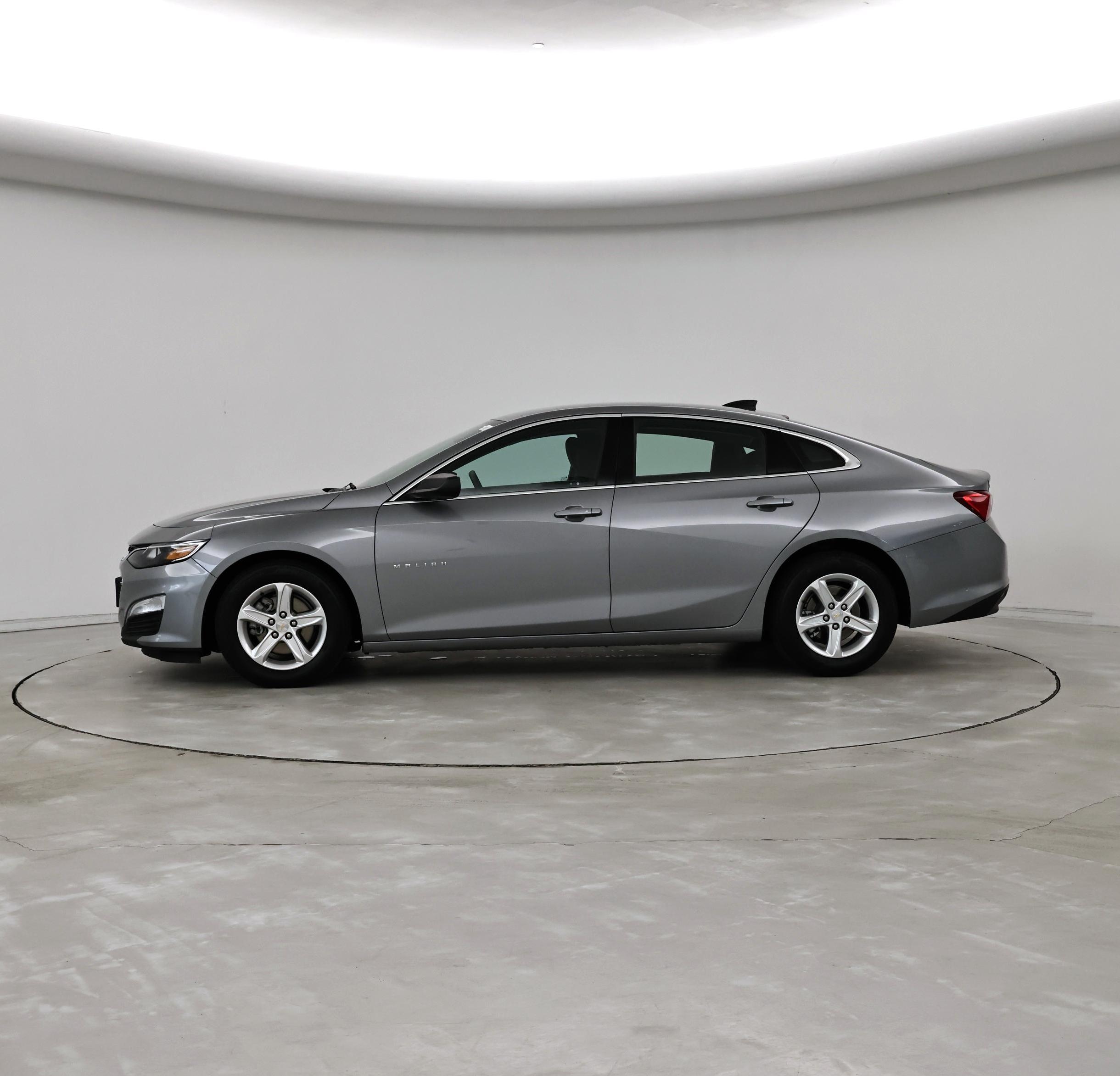 Thumbnail: 2023 Chevrolet Malibu - 3