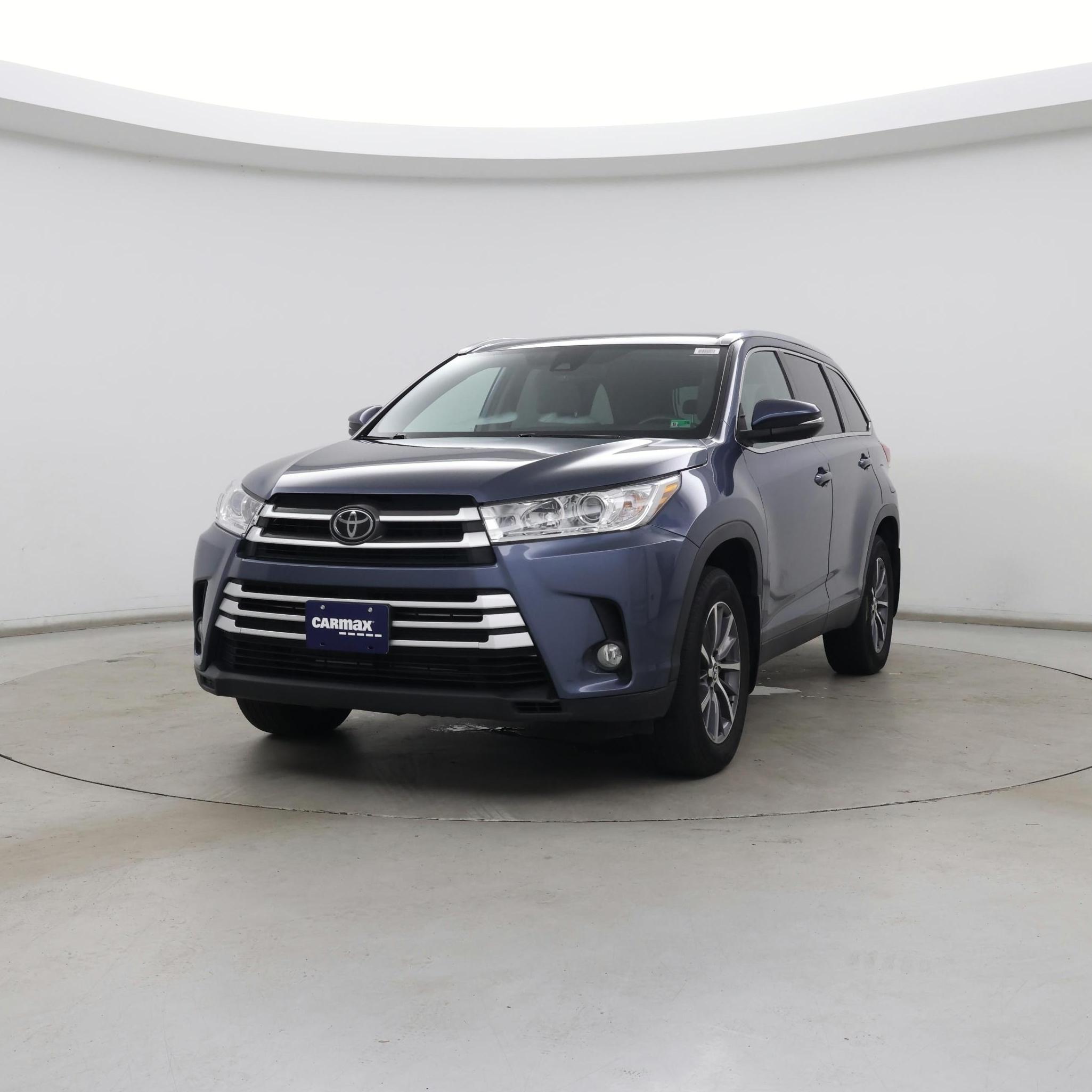 Thumbnail: 2019 Toyota Highlander - 4