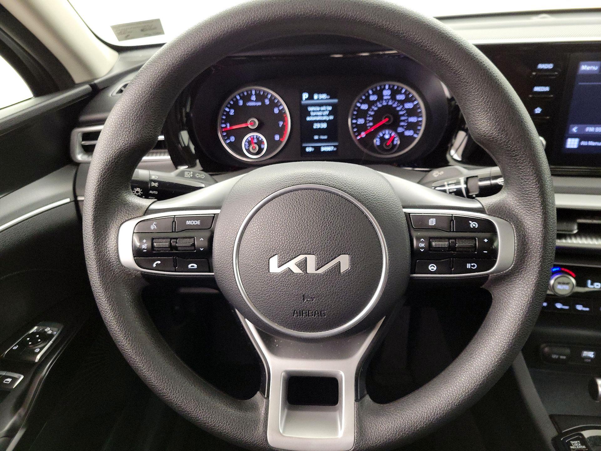 Thumbnail: 2023 Kia K5 - 10