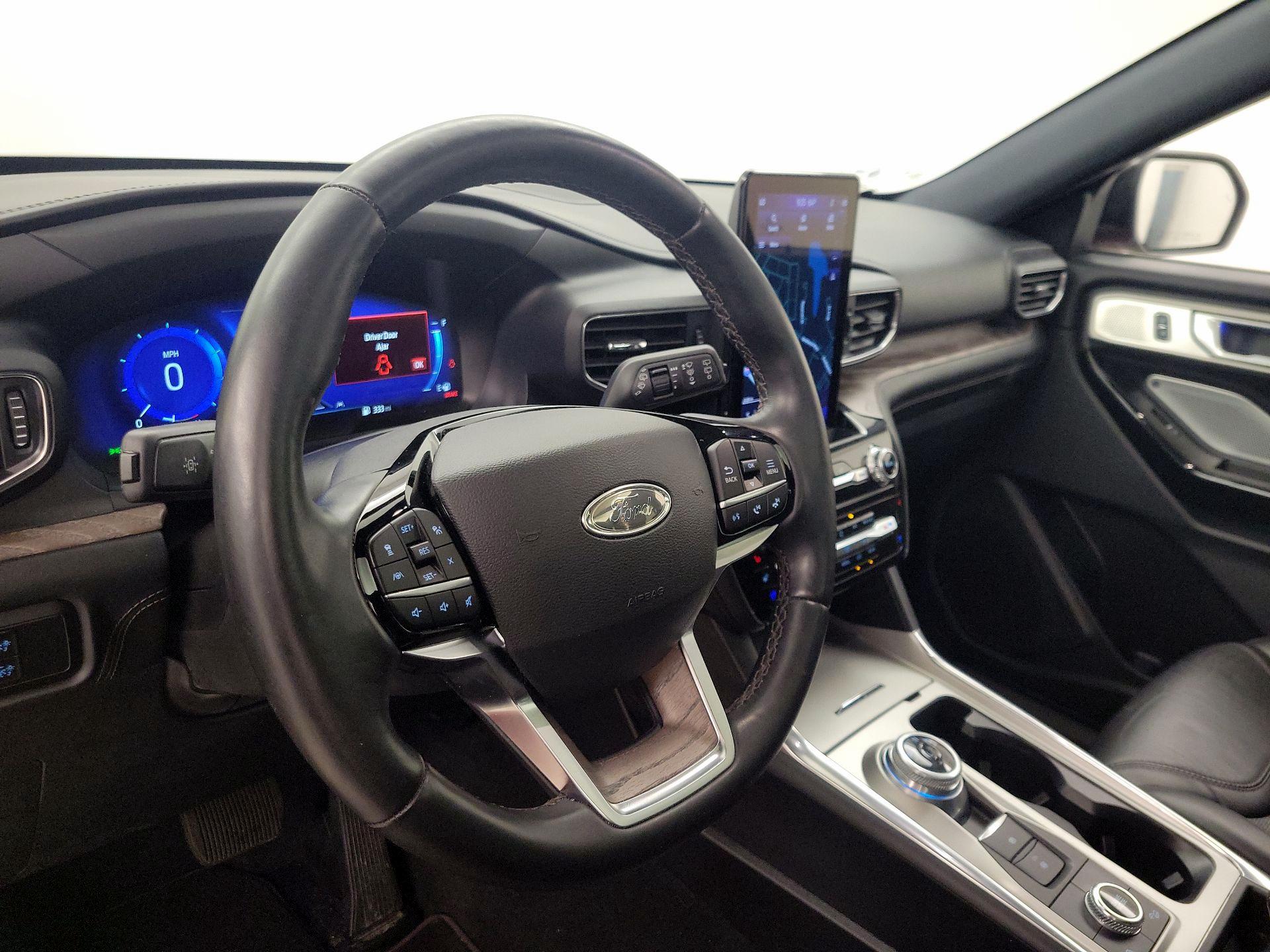 Thumbnail: 2022 Ford Explorer - 9
