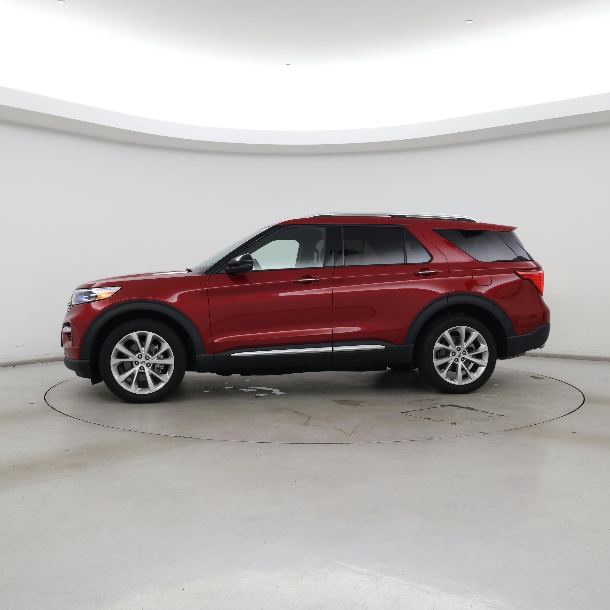 Thumbnail: 2022 Ford Explorer - 3