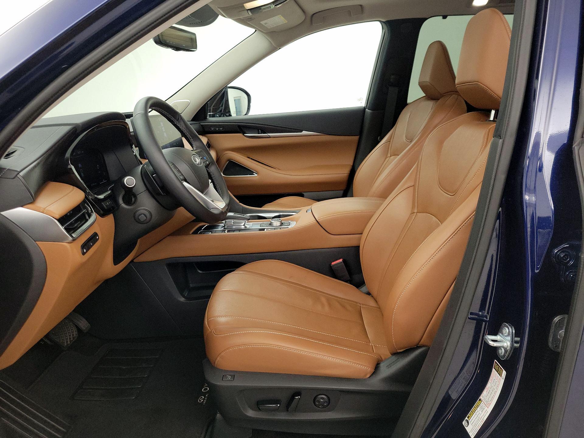 Thumbnail: 2023 INFINITI QX60 - 11