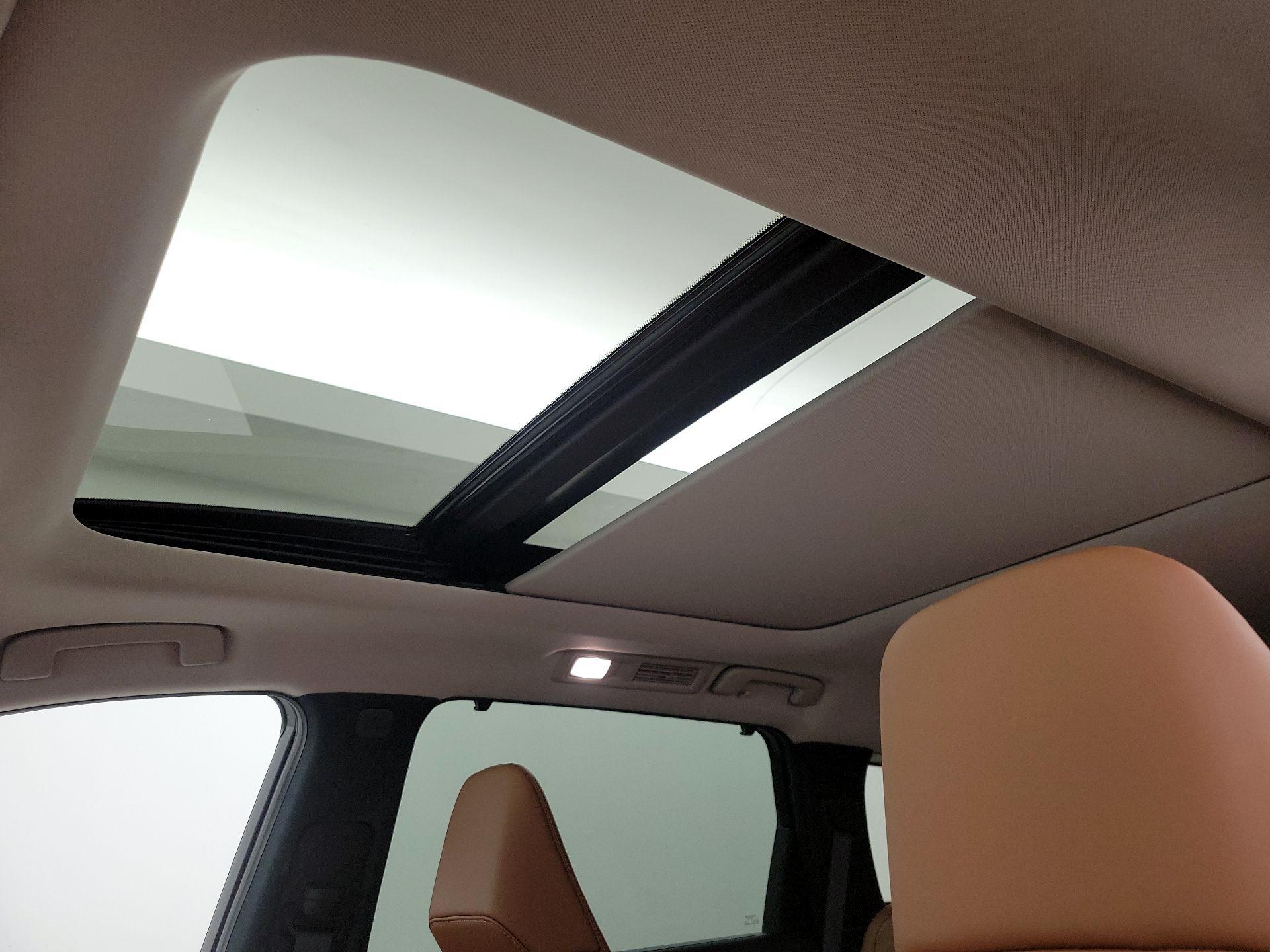 Thumbnail: 2023 INFINITI QX60 - 20