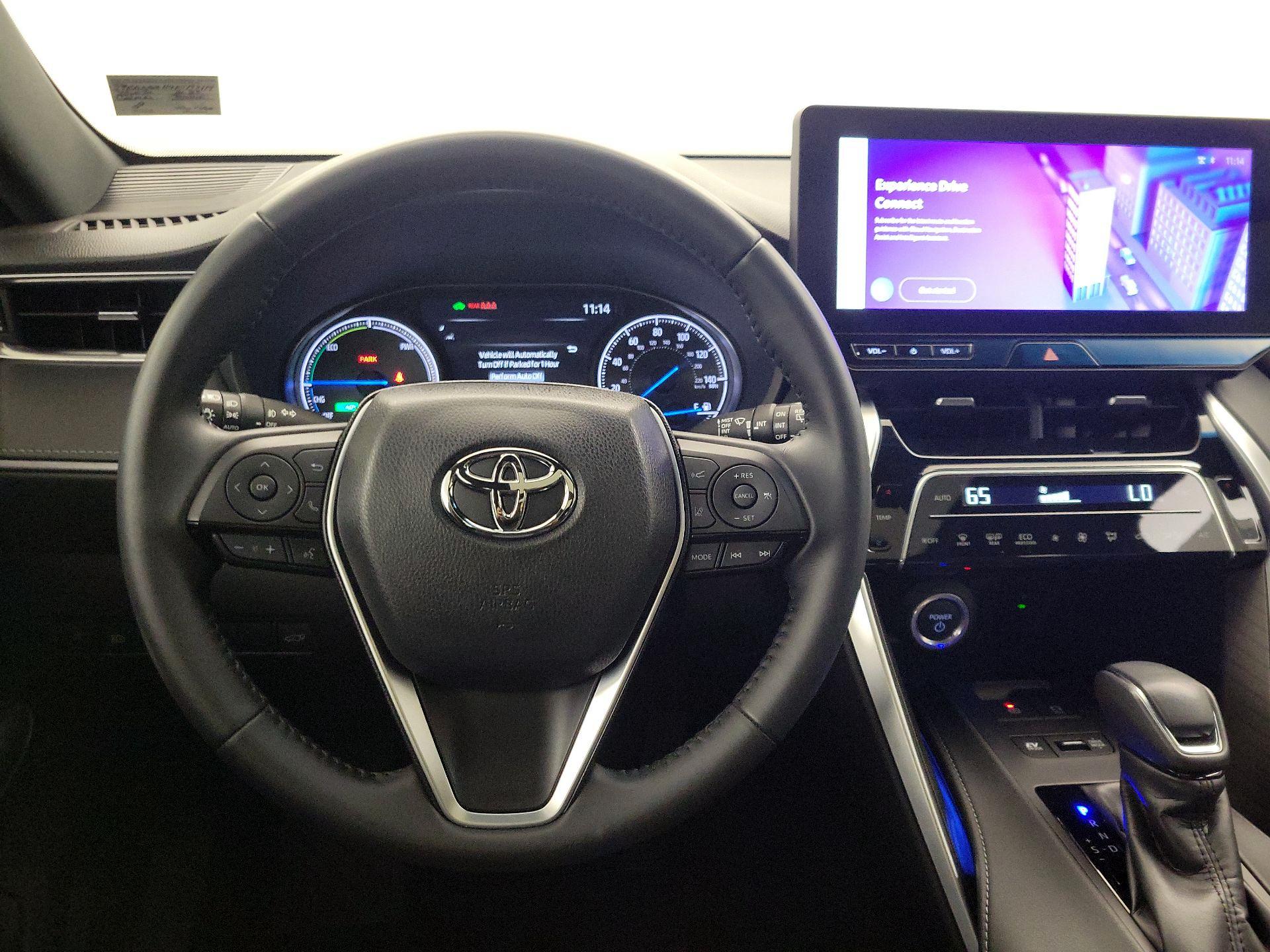 Thumbnail: 2023 Toyota Venza - 10