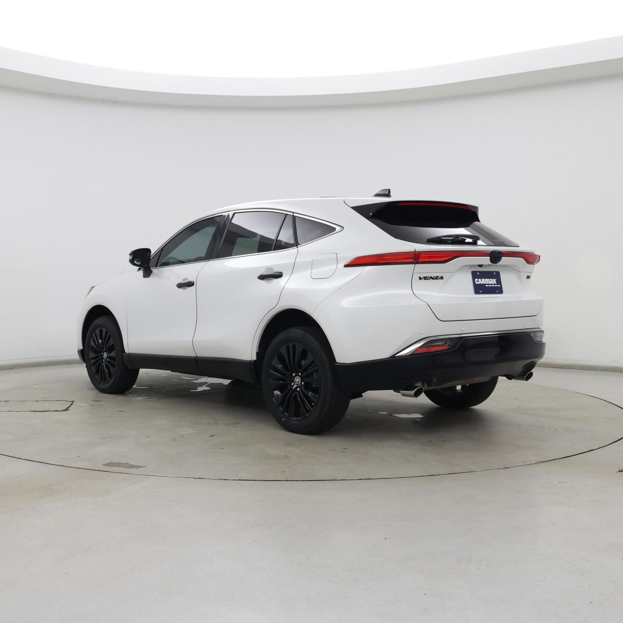 Thumbnail: 2023 Toyota Venza - 2