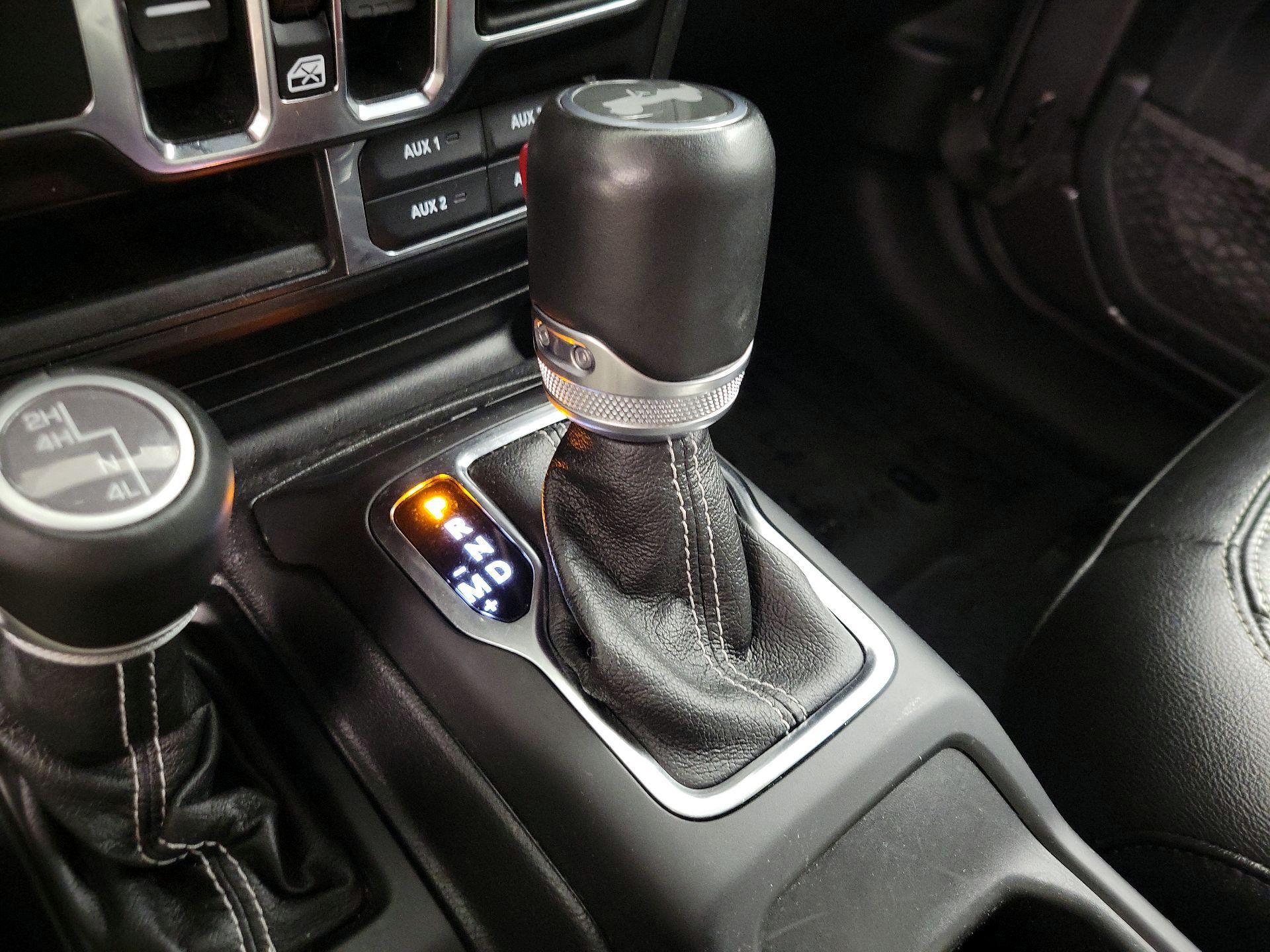 Thumbnail: 2021 Jeep Wrangler - 18