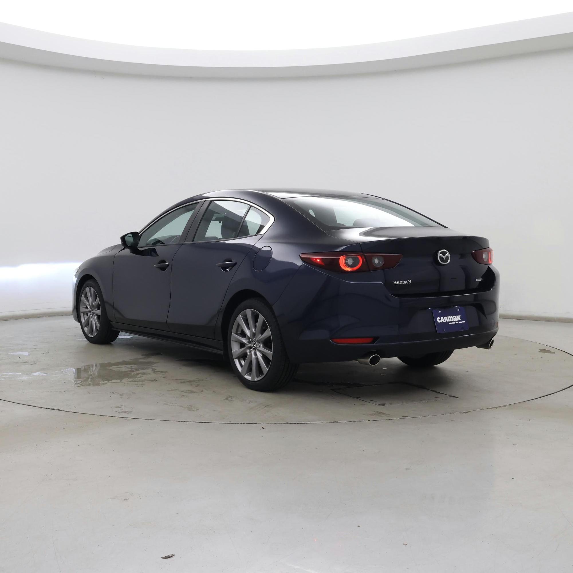 Thumbnail: 2022 Mazda Mazda3 - 2