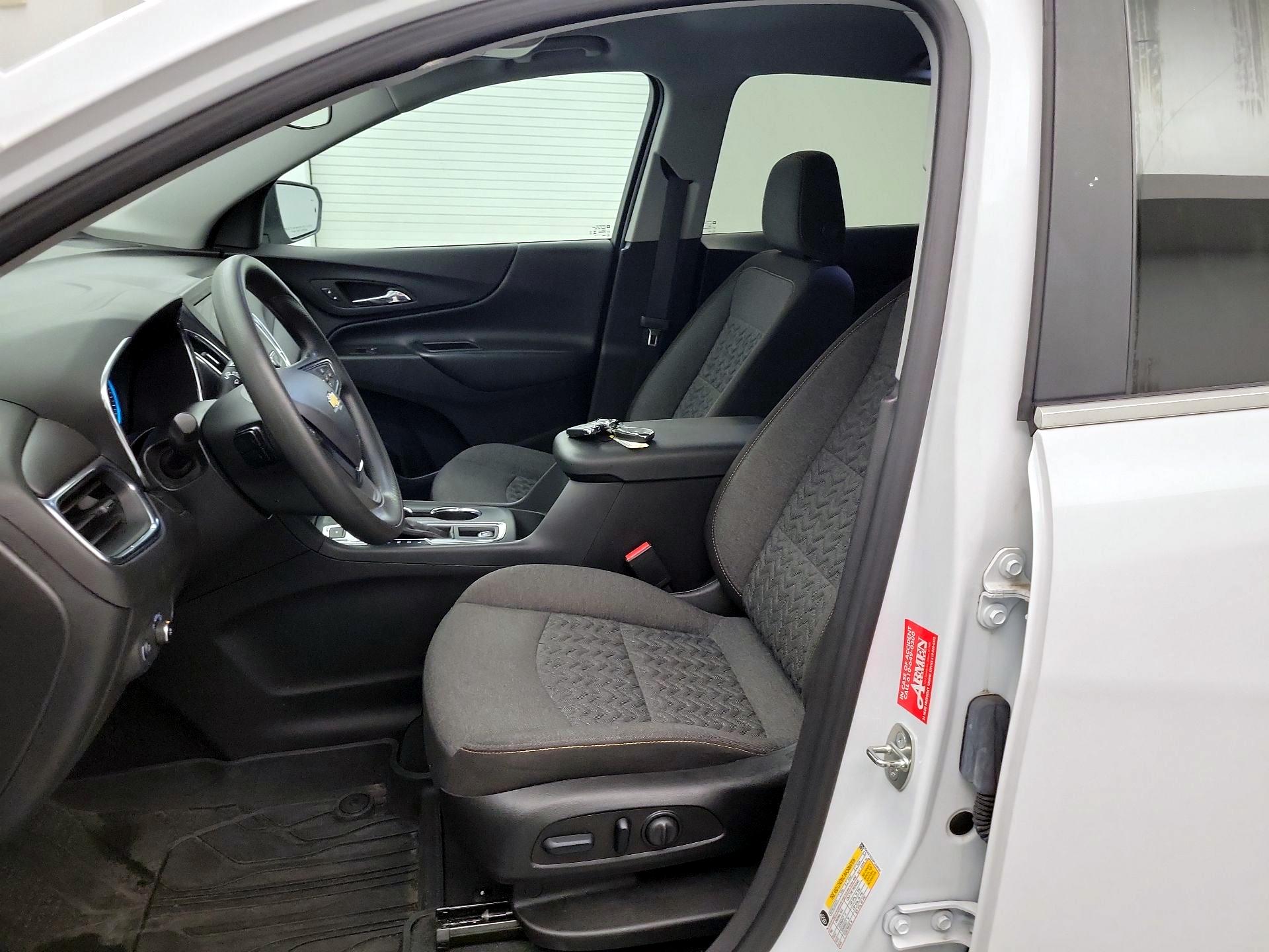 Thumbnail: 2023 Chevrolet Equinox - 11